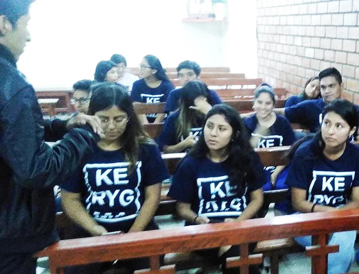 Advising the Youth in Peru