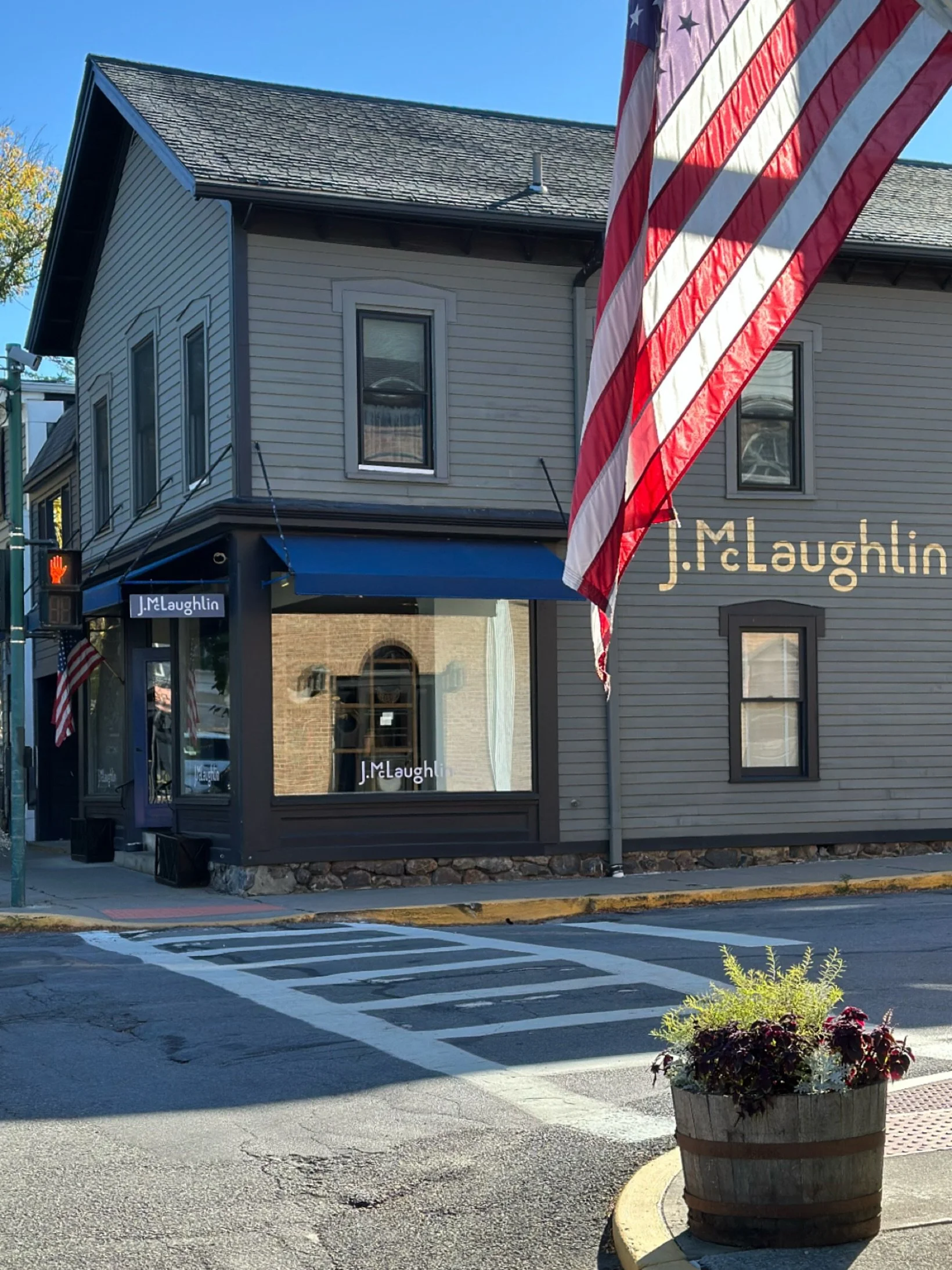 These are the final weeks to enjoy the wine barrel planters along Franklin Avenue &mdash; out for an extra month this year and filled with unique floral and plant arrangements by Mark Oppenheimer, who once again generously donated his time and talent