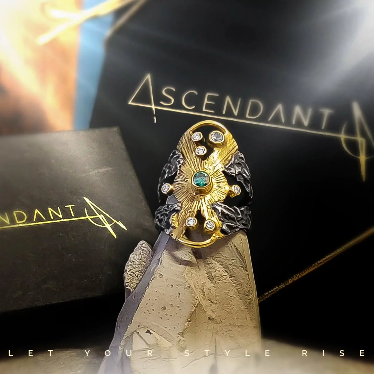 Thank you so much for a fabulous Friday night @queeny_art_fair and St. Louis! We loved seeing all of you and can't wait for tomorrow! We'll be there from 10-6 in booth 701. Come see all the amazing artists showing this weekend!
🌋🙏
Also, huge shout 