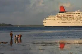 CruiseShip1.jpg