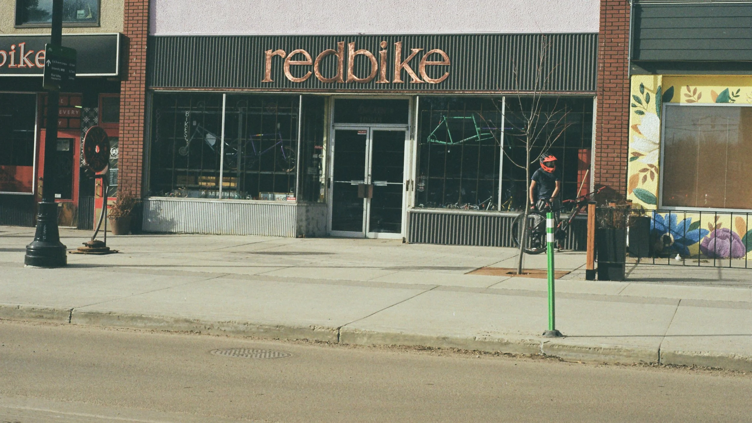 redbike-2.jpg