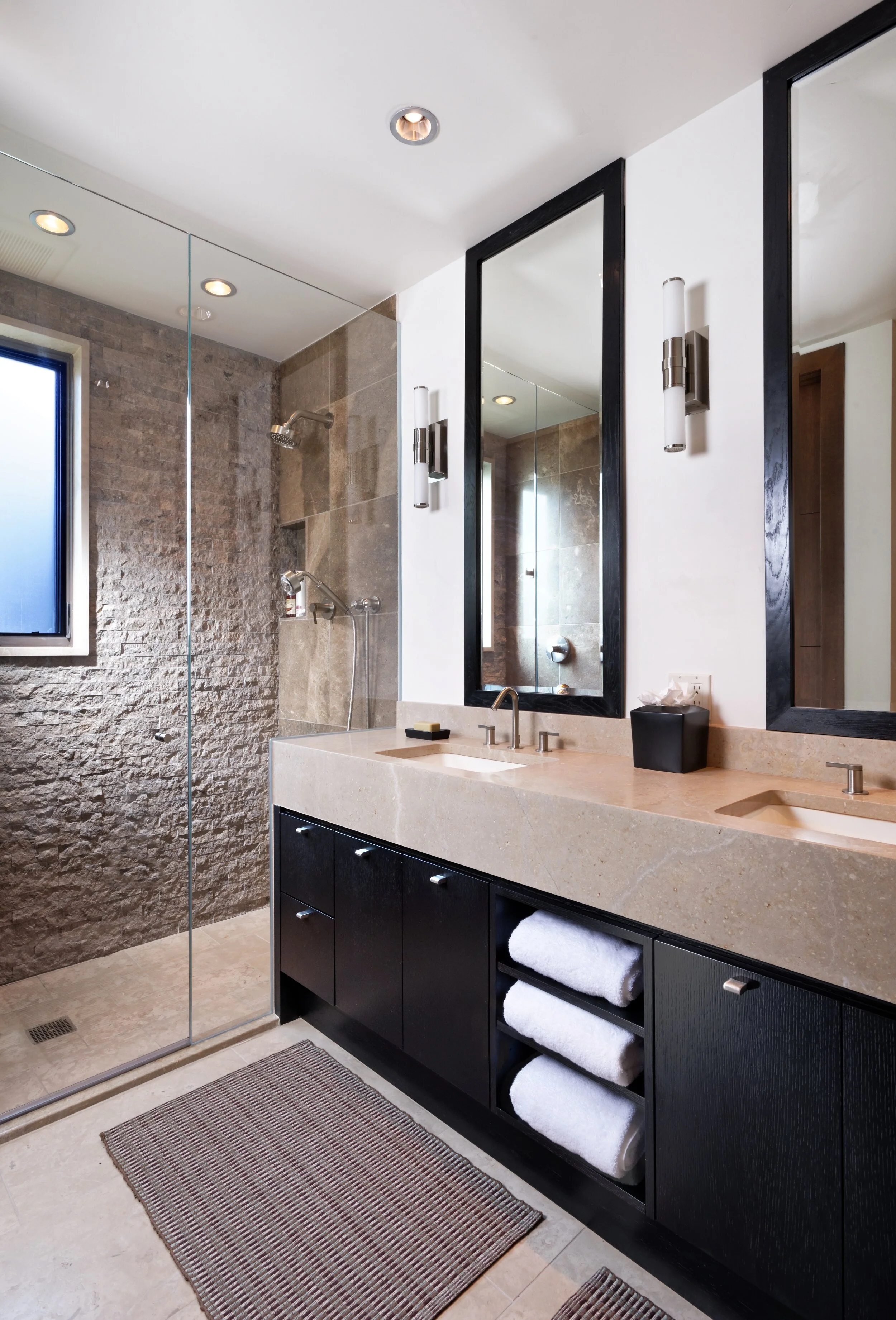 Pugh_GuestBath2.jpg