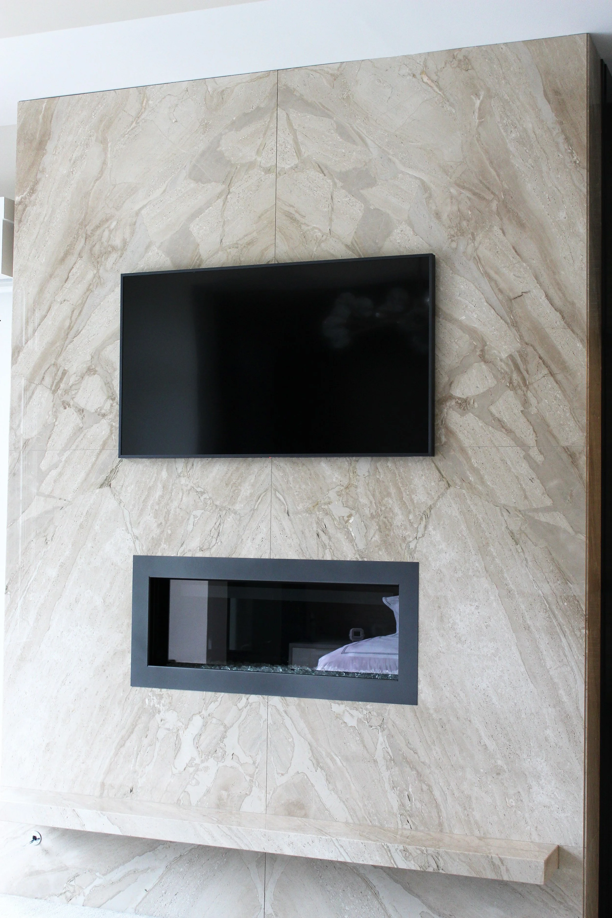 Master Fireplace.JPG