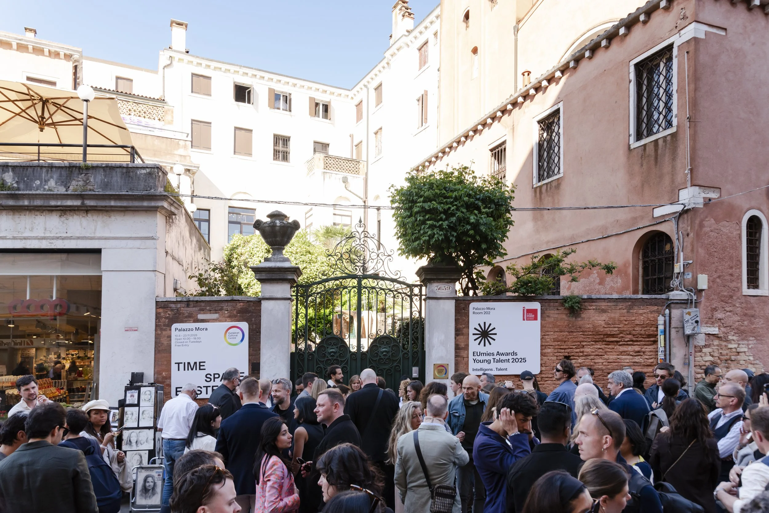 19 Matteo Losurdo_Palazzo Mora 09.05.25.jpg