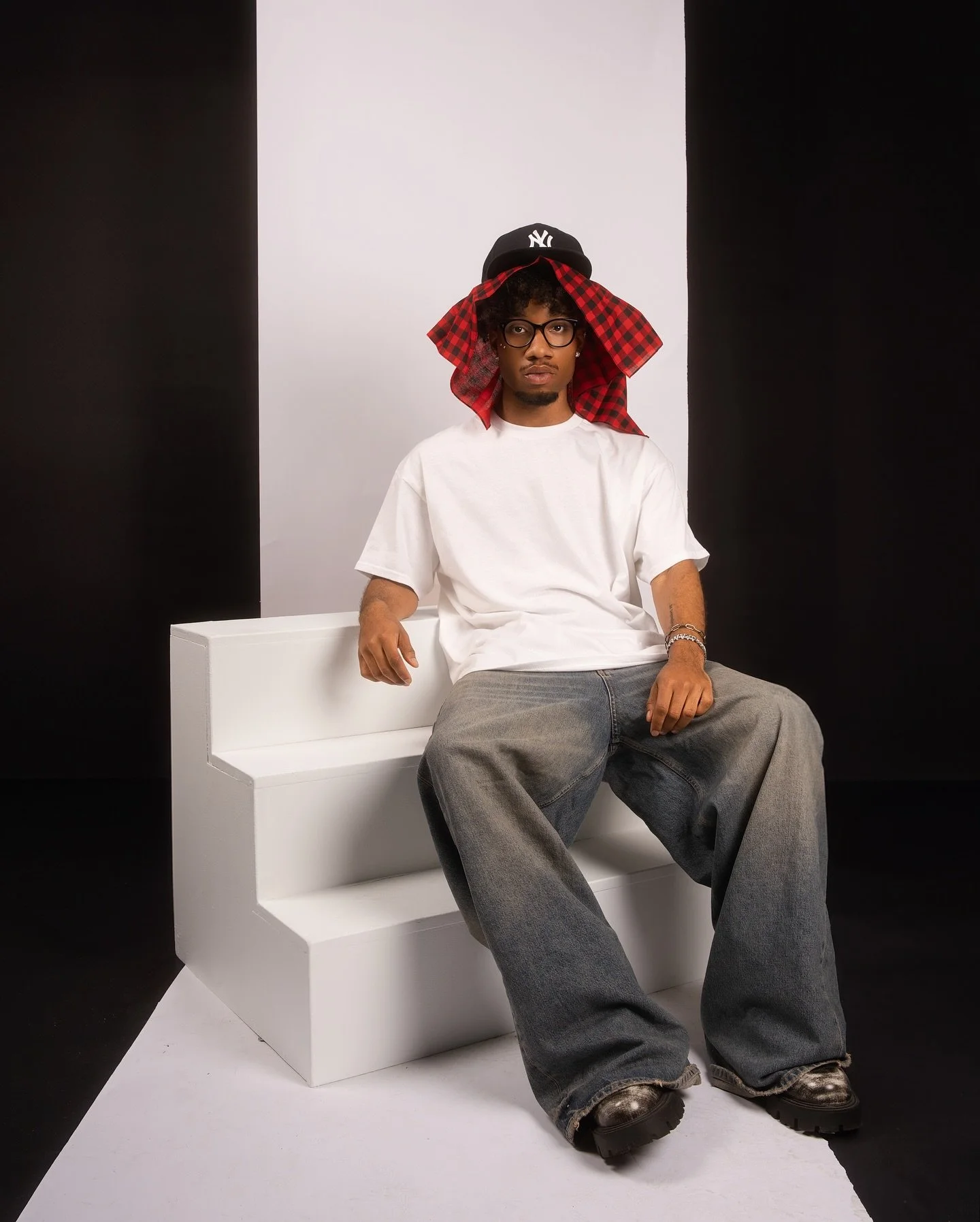 ++
.
.
.
.
.
#chicagophotographer #chicagoportrait #chicagophotography #chicagophotoshoot #studiophotoshoot #portrait #portraitphotography #blackmalemodel