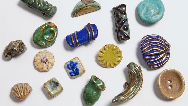 Some really cool Lucie Rie button inspo!