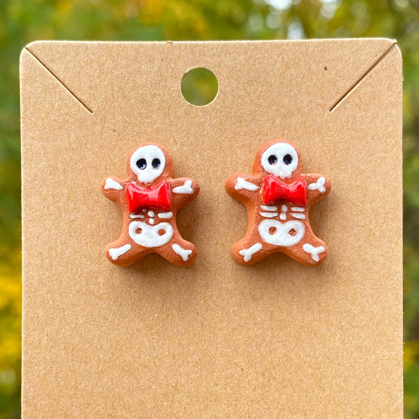 gingerbread_man_skeleton_earrings_5_1.jpg
