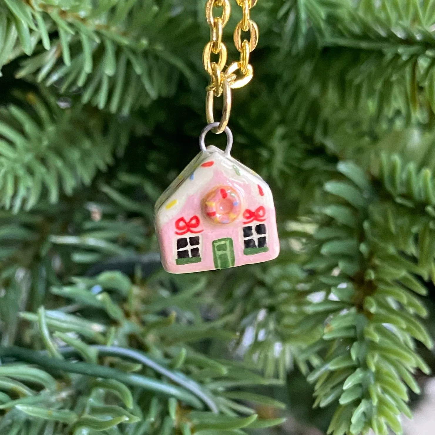 gingerbread_house_25.jpg