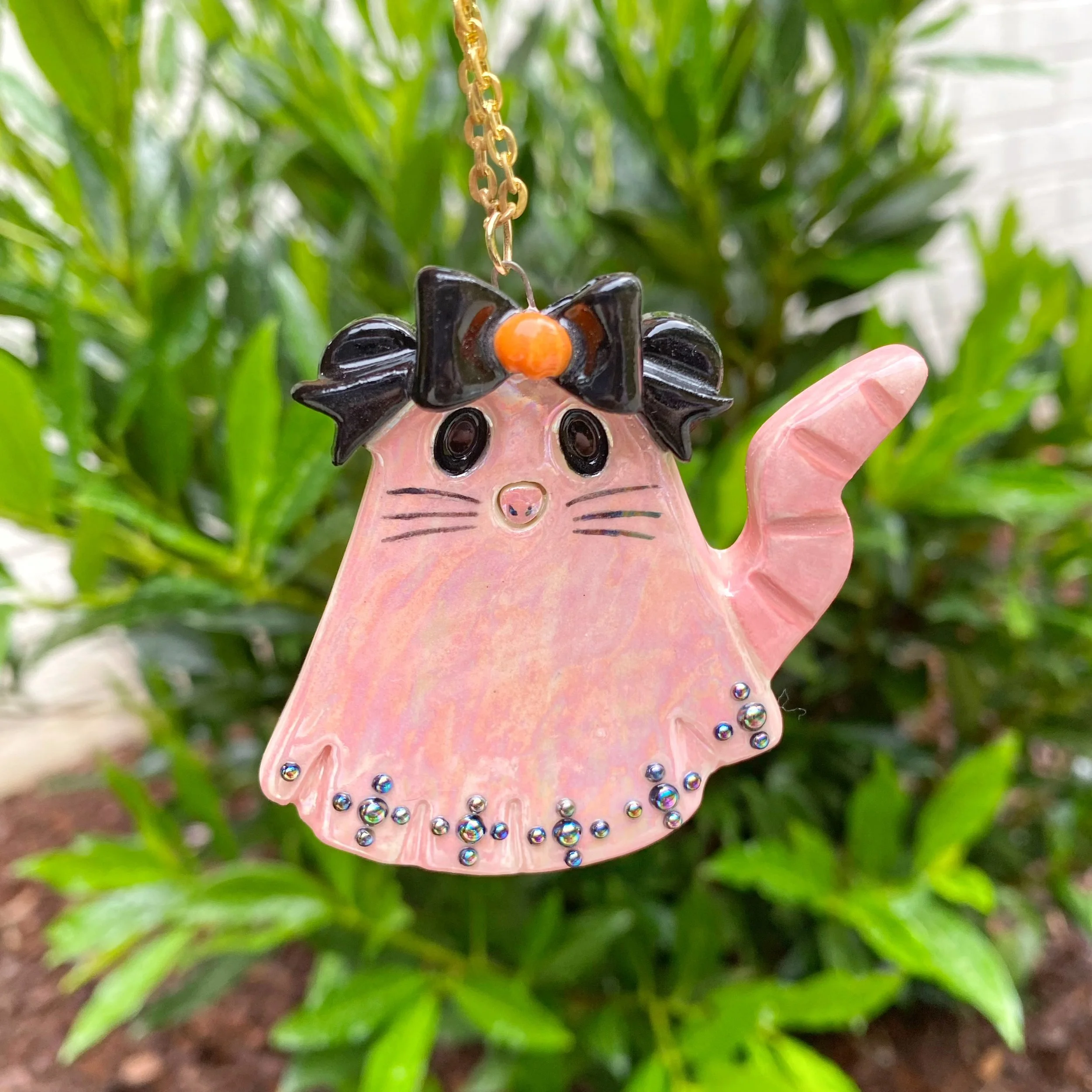 possum_ghost_necklace_pink.jpeg