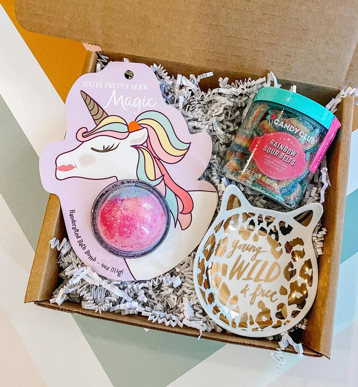 Easter Boxes🐰

Need to send an Easter gift in the mail or want an outside the box surprise for a loved one?

TSD is HOPPY to help🥕🐇

#thesmallestdetail #detailsmatter #wildandfree #curatedwithlove #giftsforher #giftsforkids #easter #easterbasket #