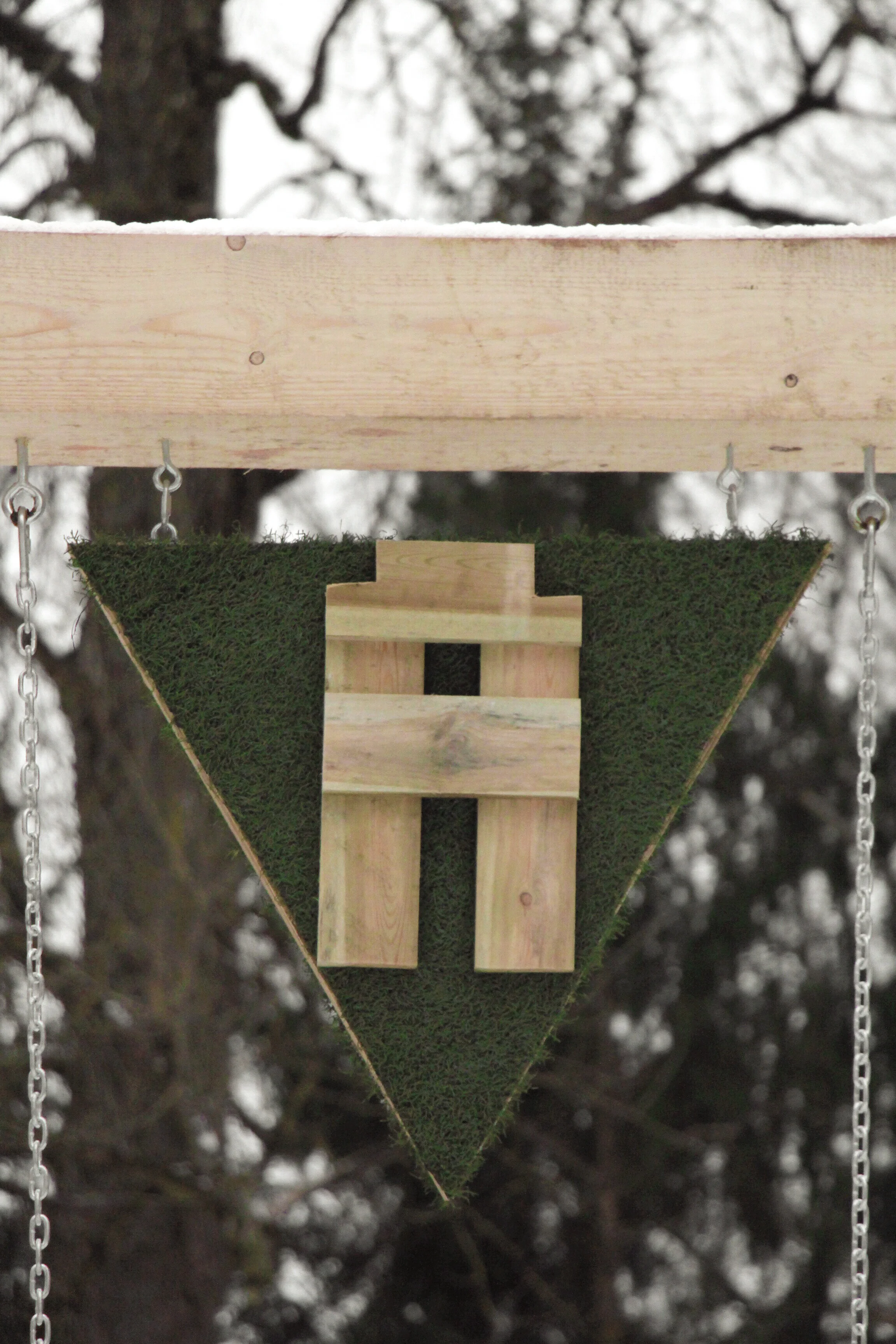 Pieturvieta: Rucka, swings Cēsis, NOMAD architects, arhitekti