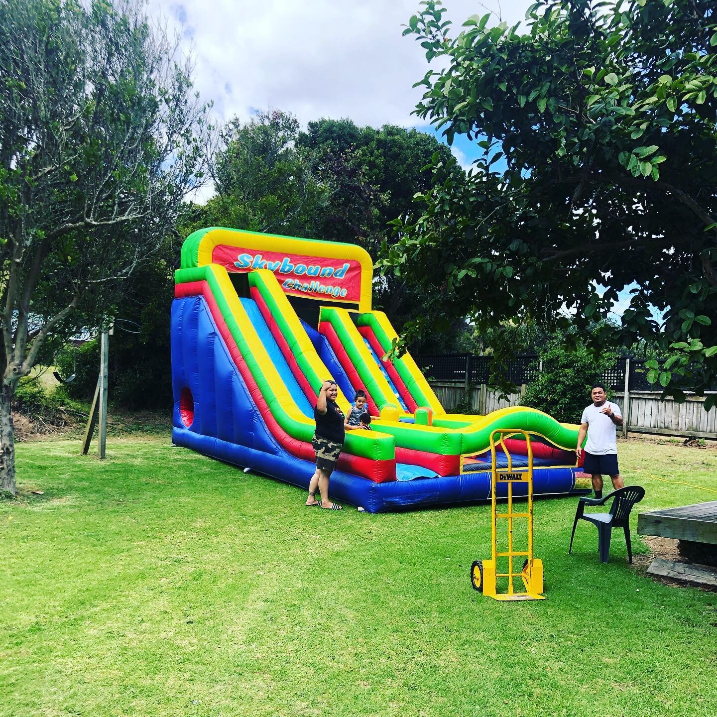Bout to be a great weekend! 😍

#bouncycastle #cheapcastlecompany