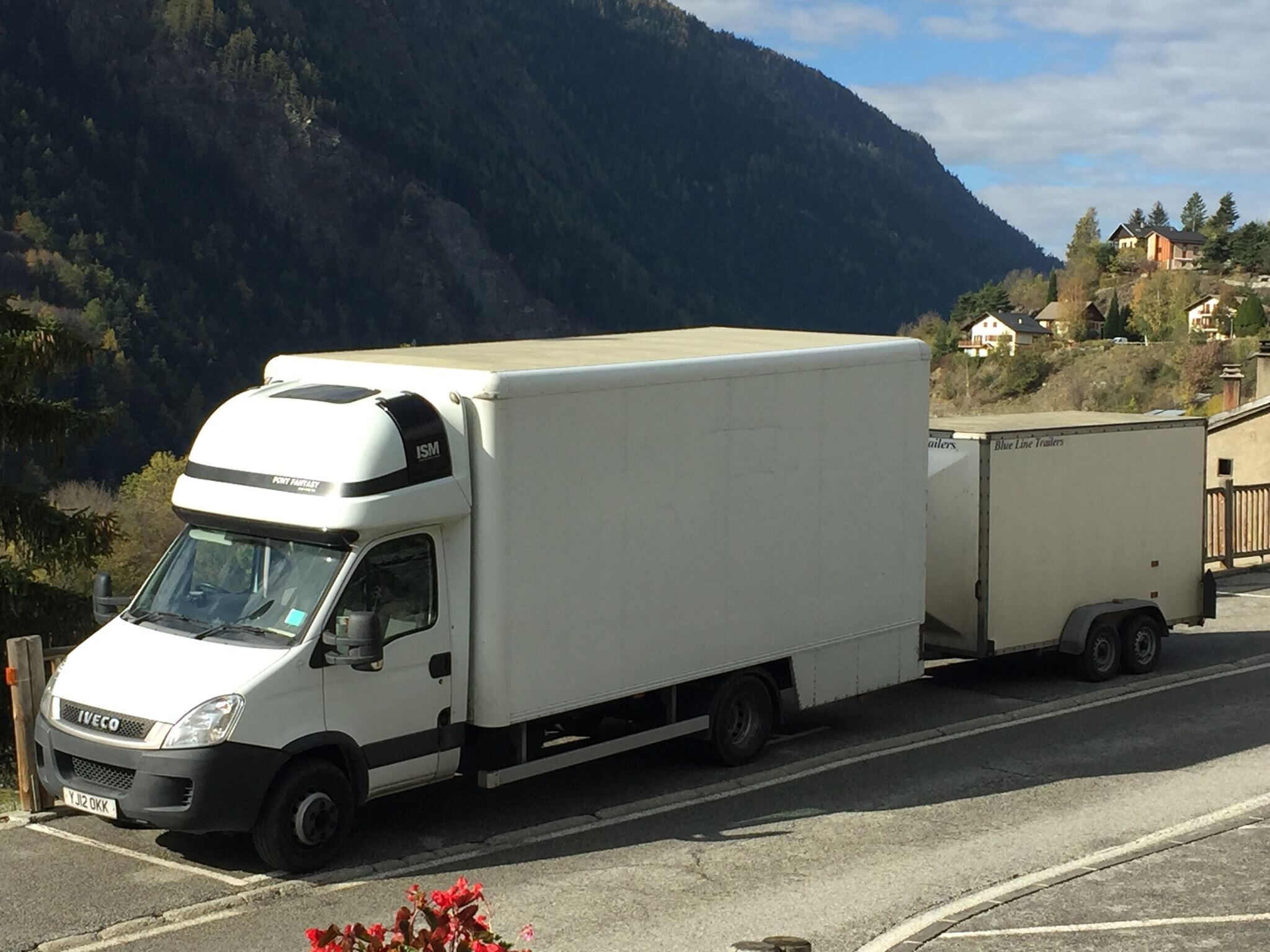 Van_trailers.jpg