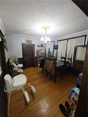 2022 dining room.jpeg