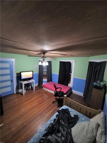 2022 bedroom.jpeg