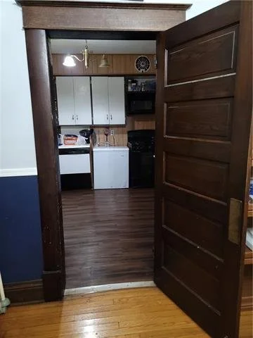 2022 kitchen.jpeg