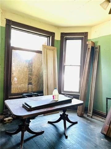 window.jpeg