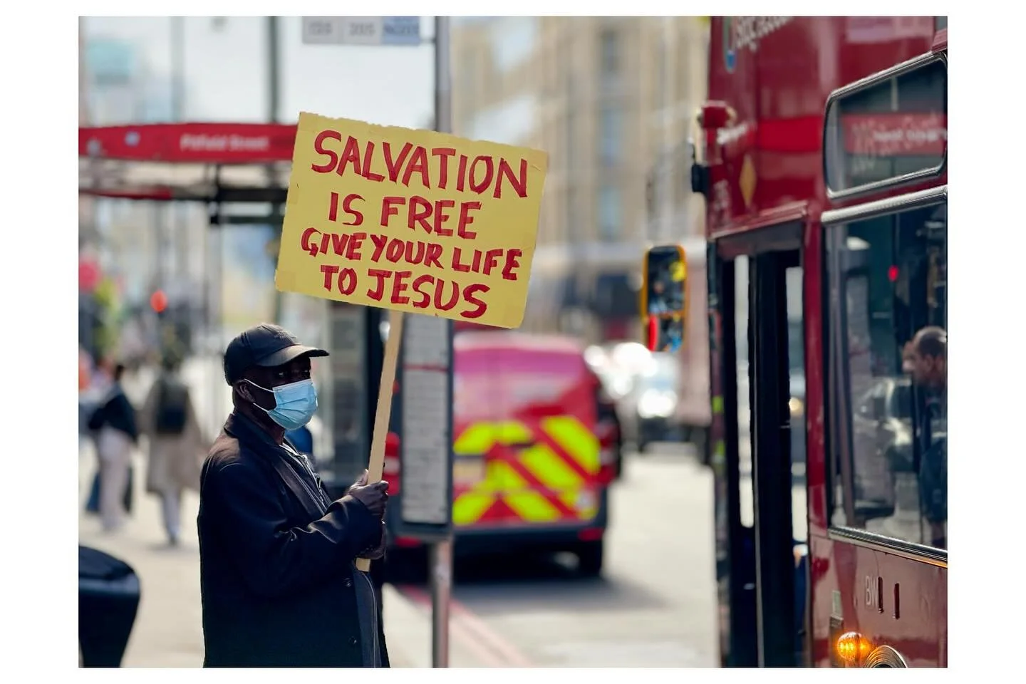 Shoreditch. London. 1.9.25.
#antoxleyphoto #bible #god #jesus #london #photooftheday #photographer #photo #photos #leica