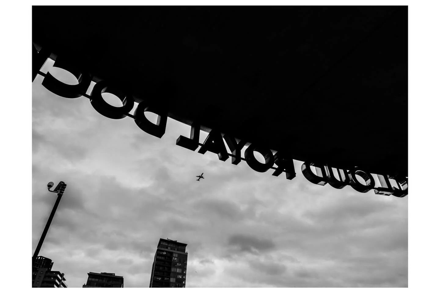 📷: iPhone 16 Pro Max
#antoxleyphoto #photooftheday #london #travel  #travelphotography