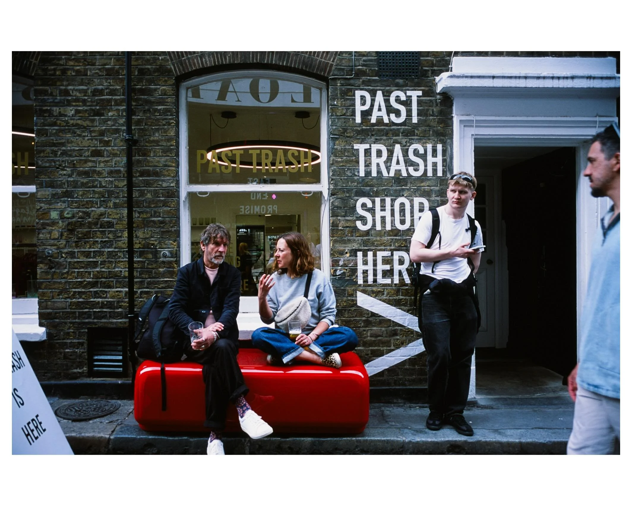 Dray Walk, London. Shot on 35mm Velvia with Leica M4-P
#photographer #photo #photography #london #film