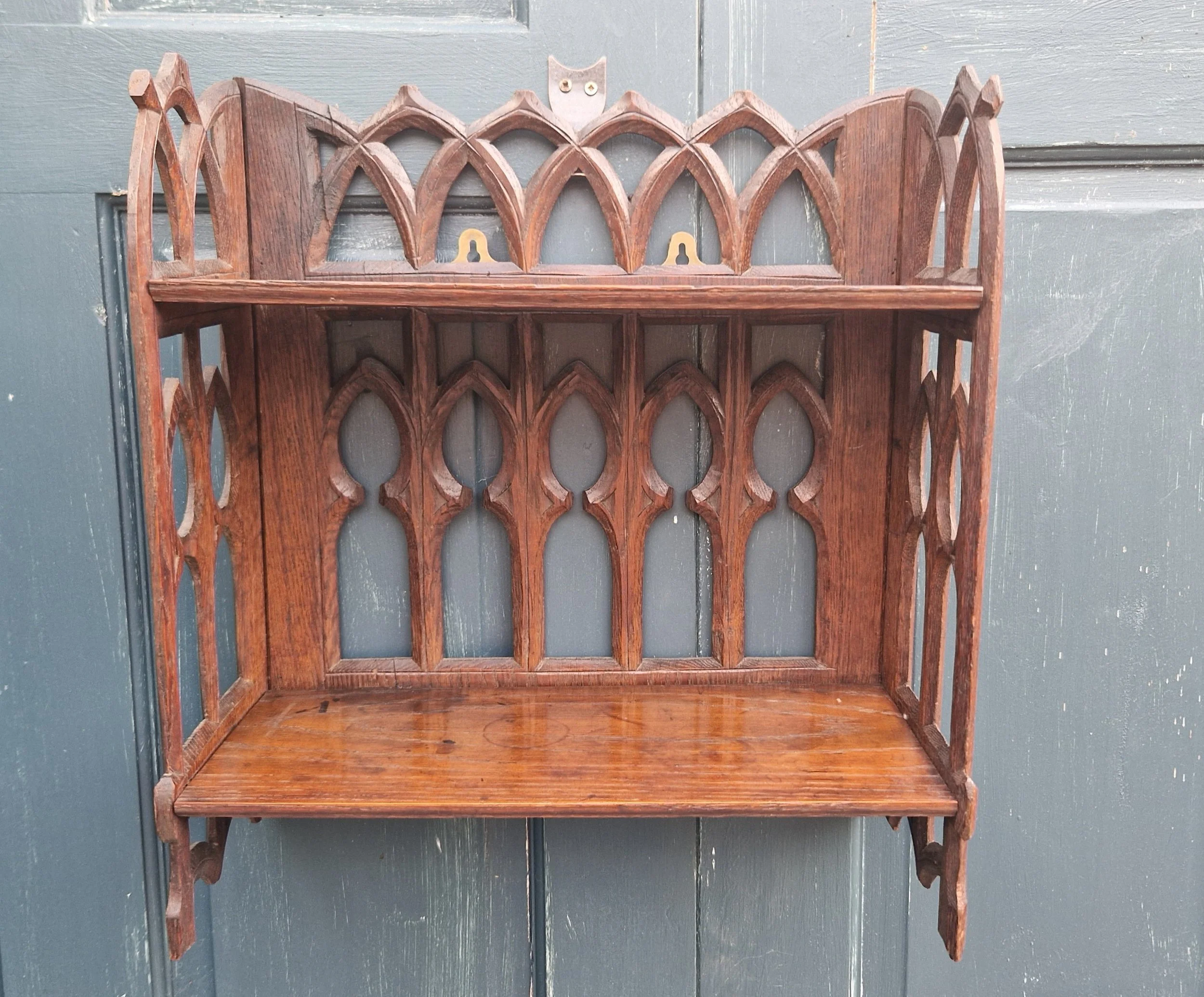 Gothic revival wall hanging shelf 3.jpg