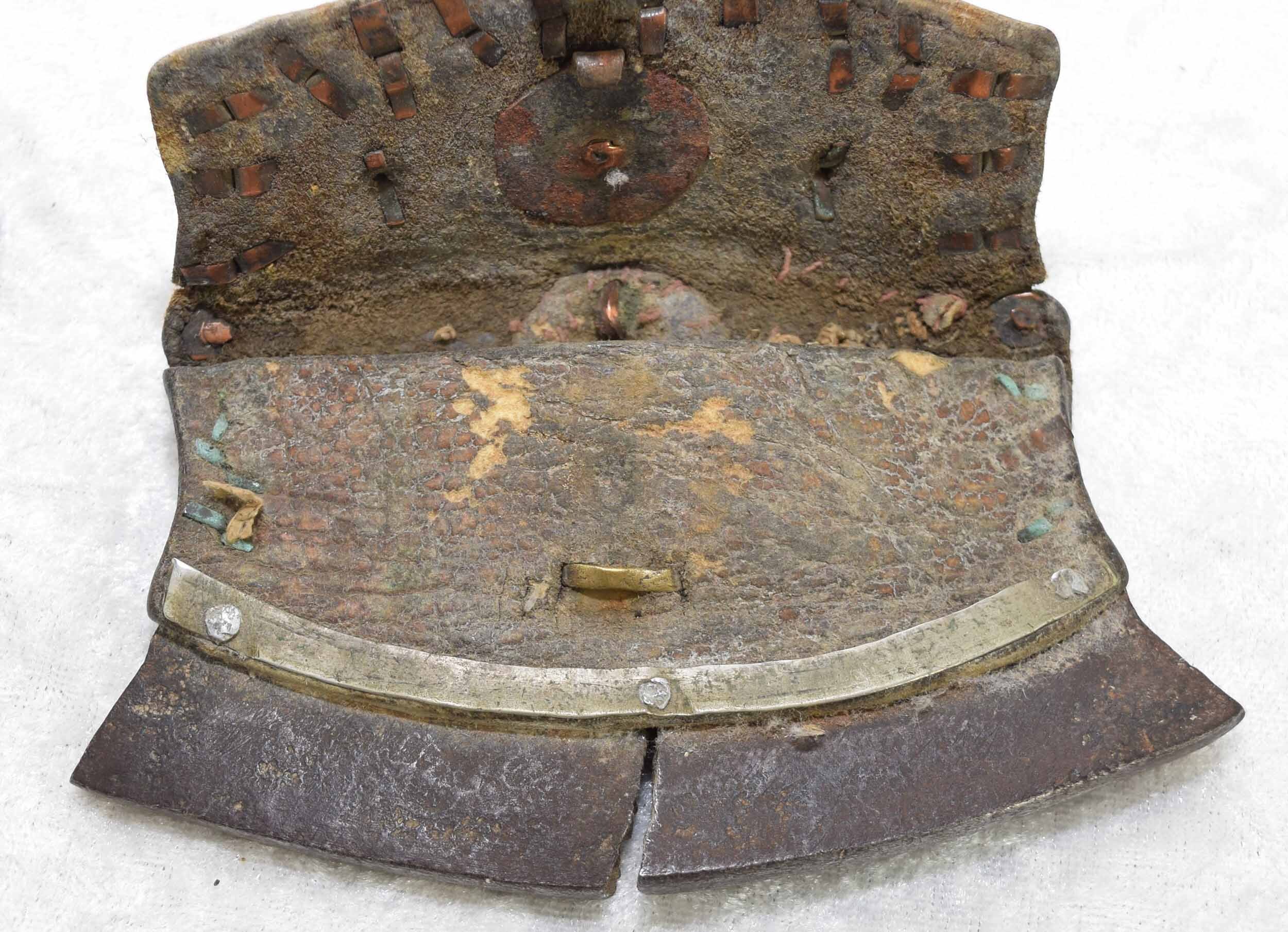 19th Century Tibetan tinder pouch large 6.JPG