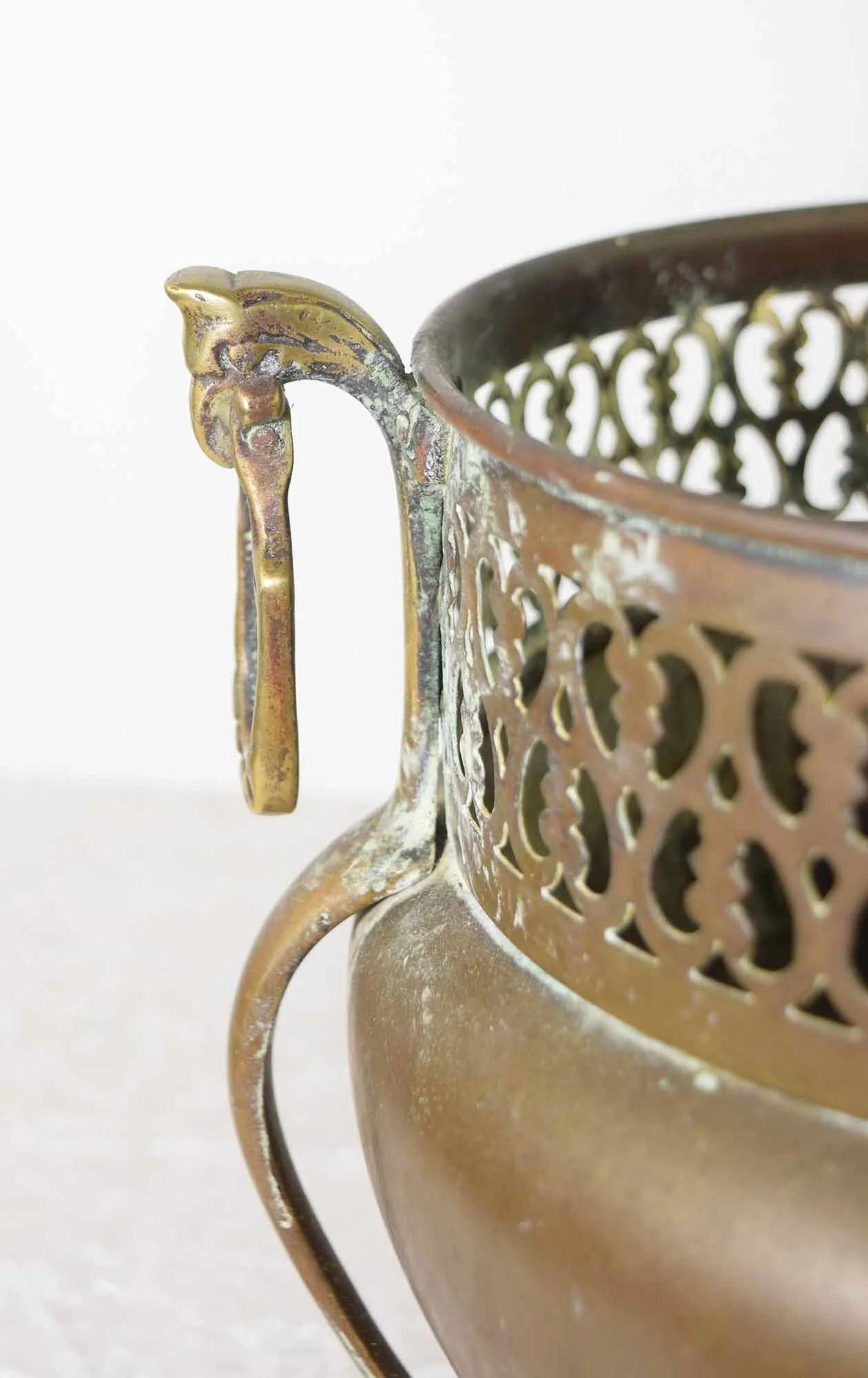 Victorian brass jardiniere 6.JPG