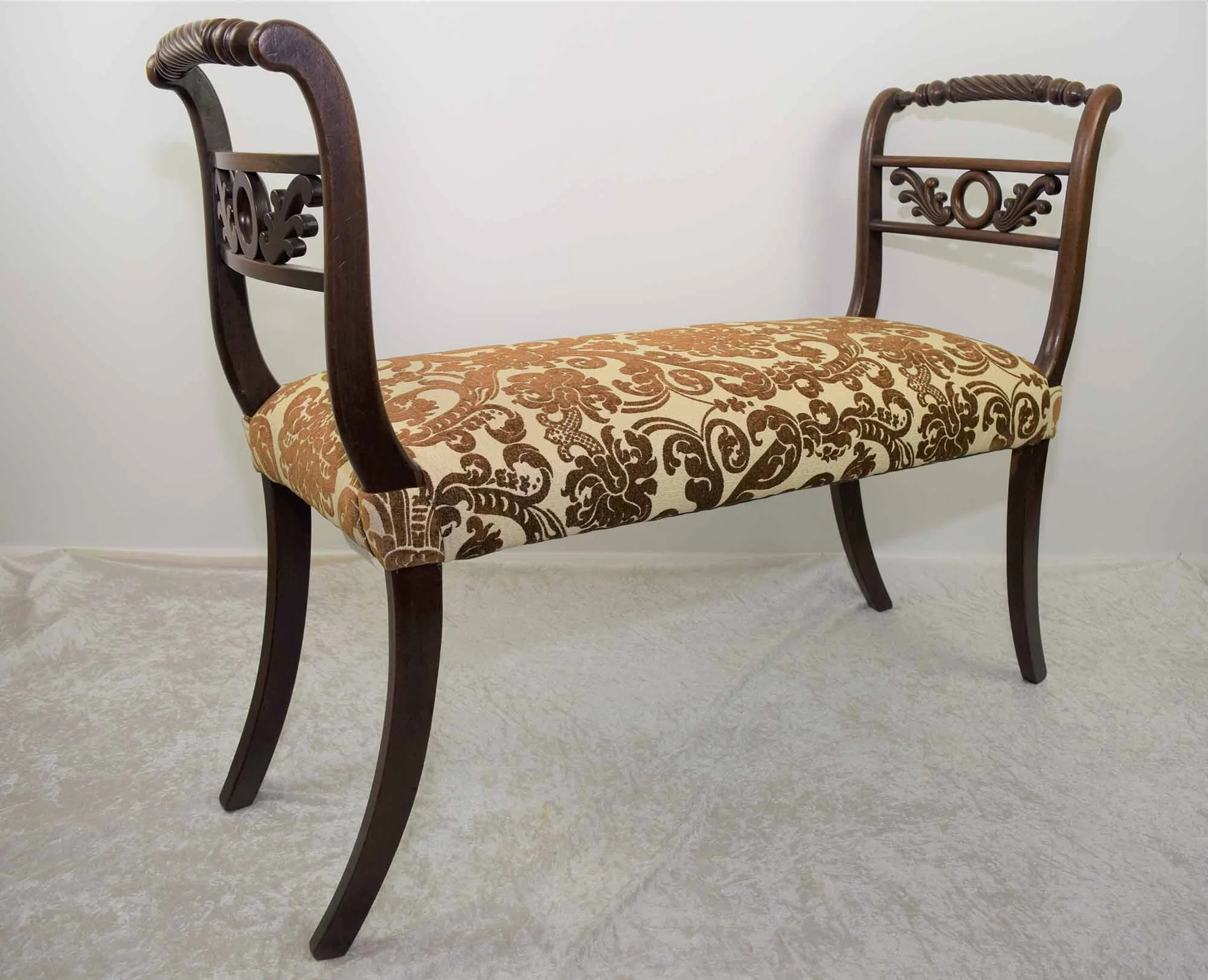 Regency PR window seats 4.JPG