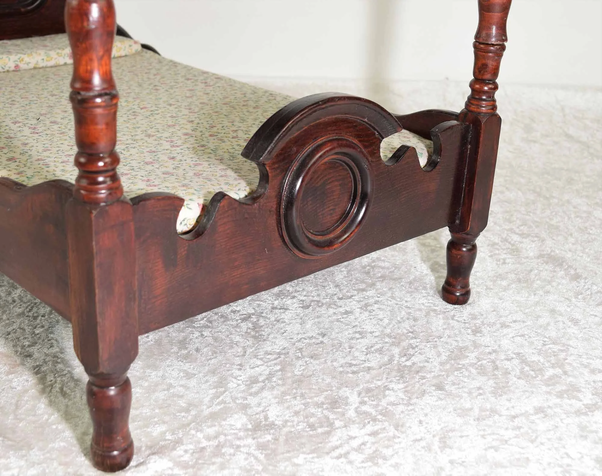 Salesman sample bed 6.JPG