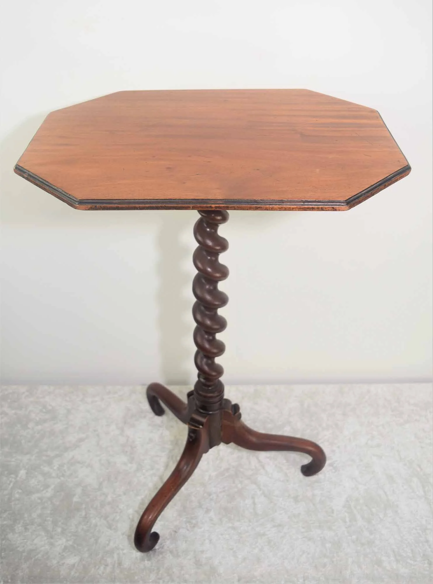 Octagonal side table 1.JPG