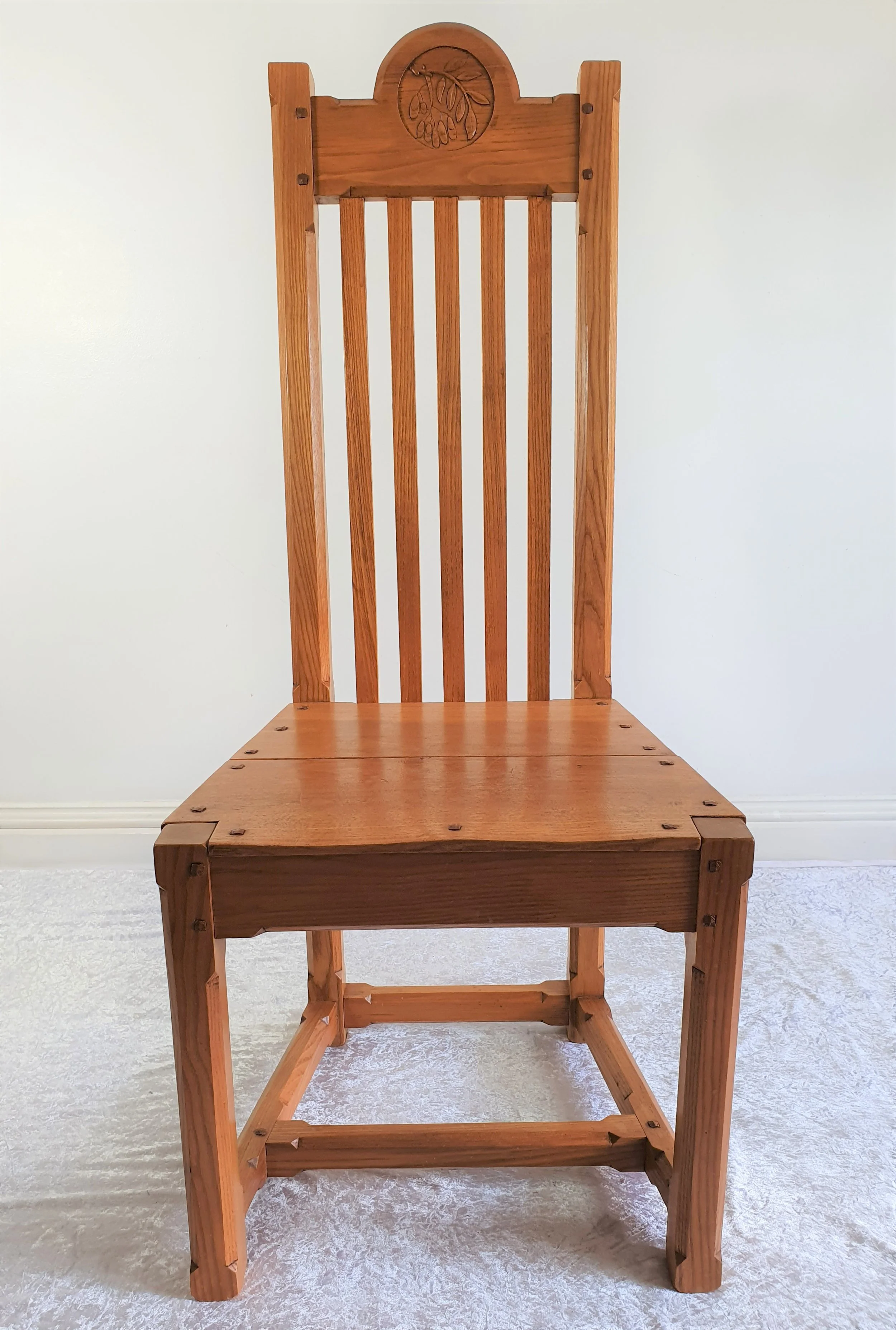 Arts and Crafts oak chair 2.jpg