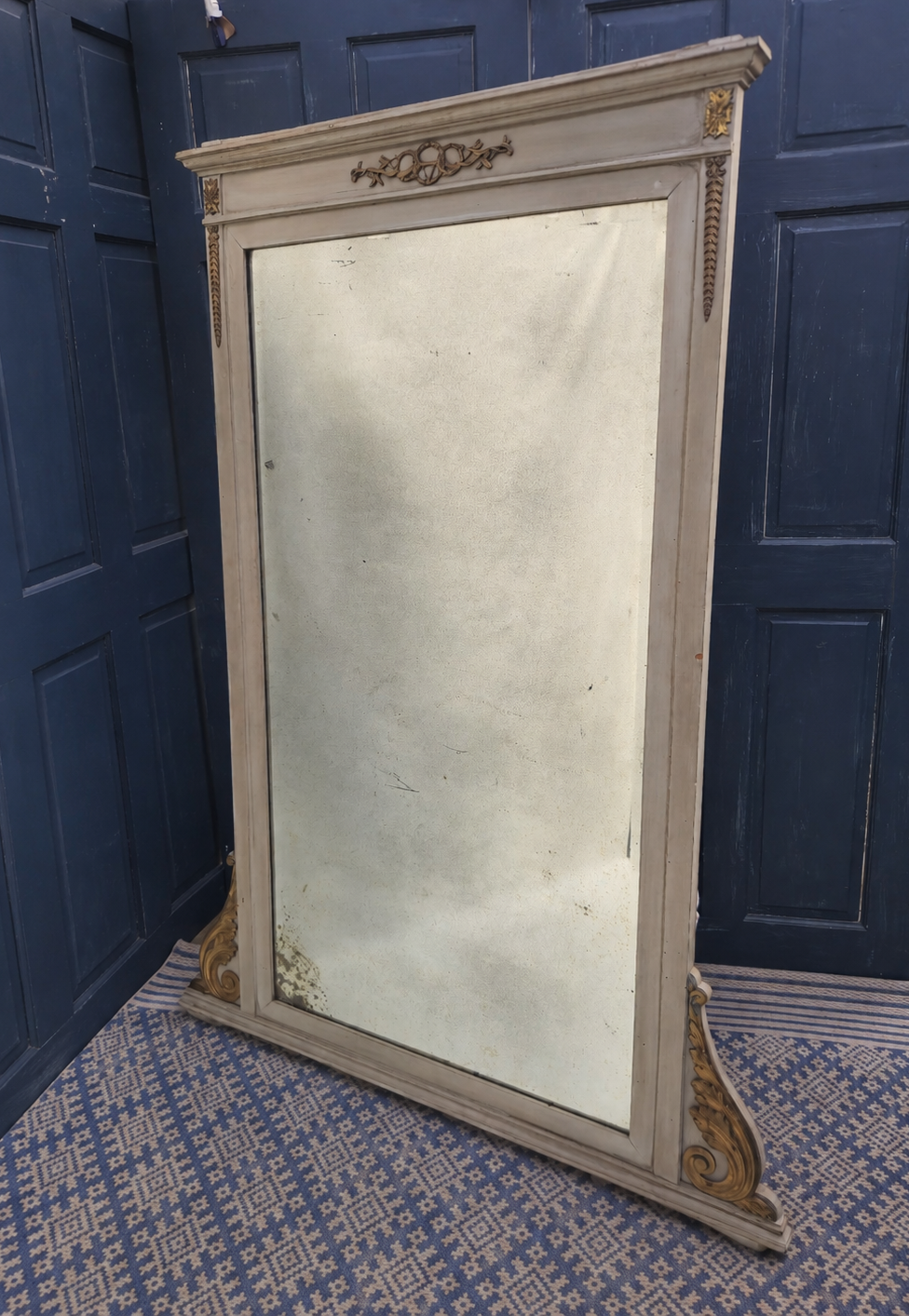 French Mirror 2.png