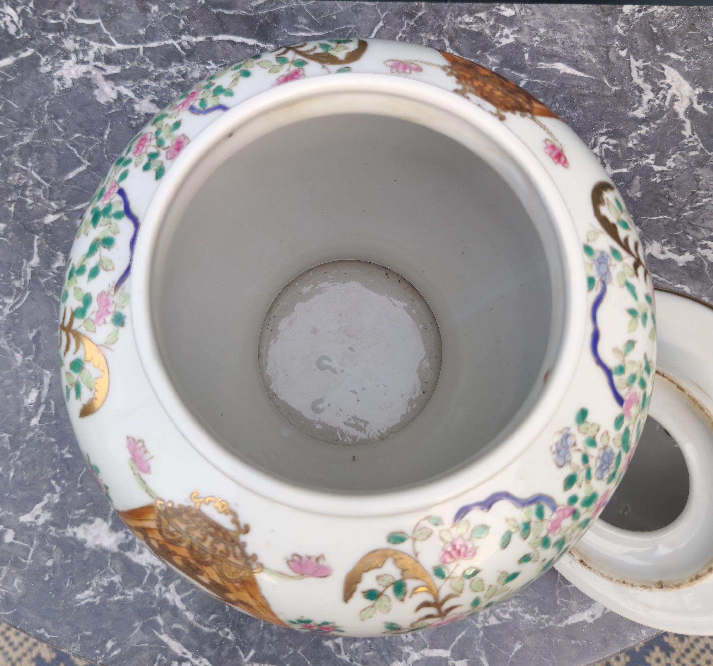 Ginger jar 6.jpg