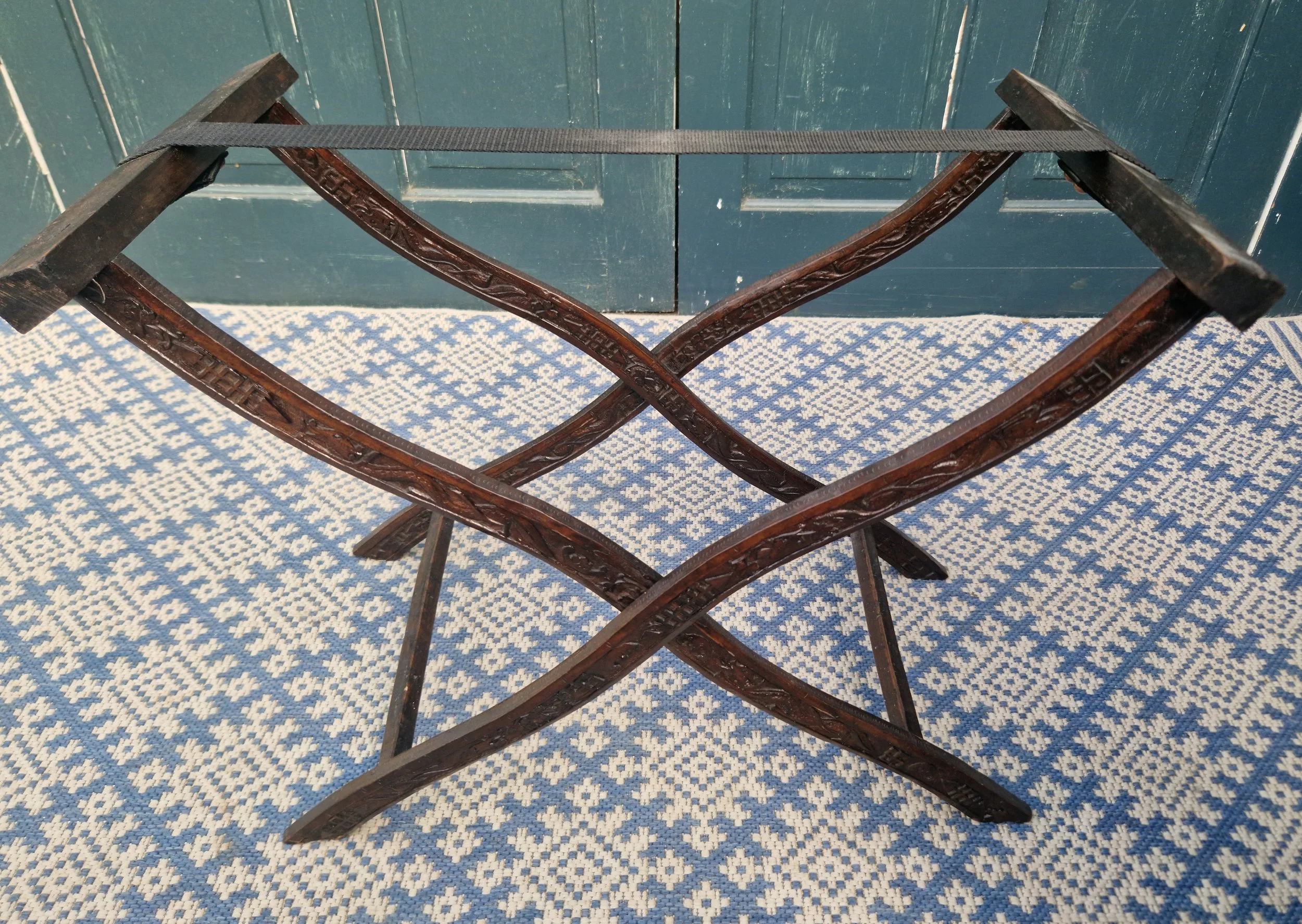 Chinese export butler’s tray table 10.jpg