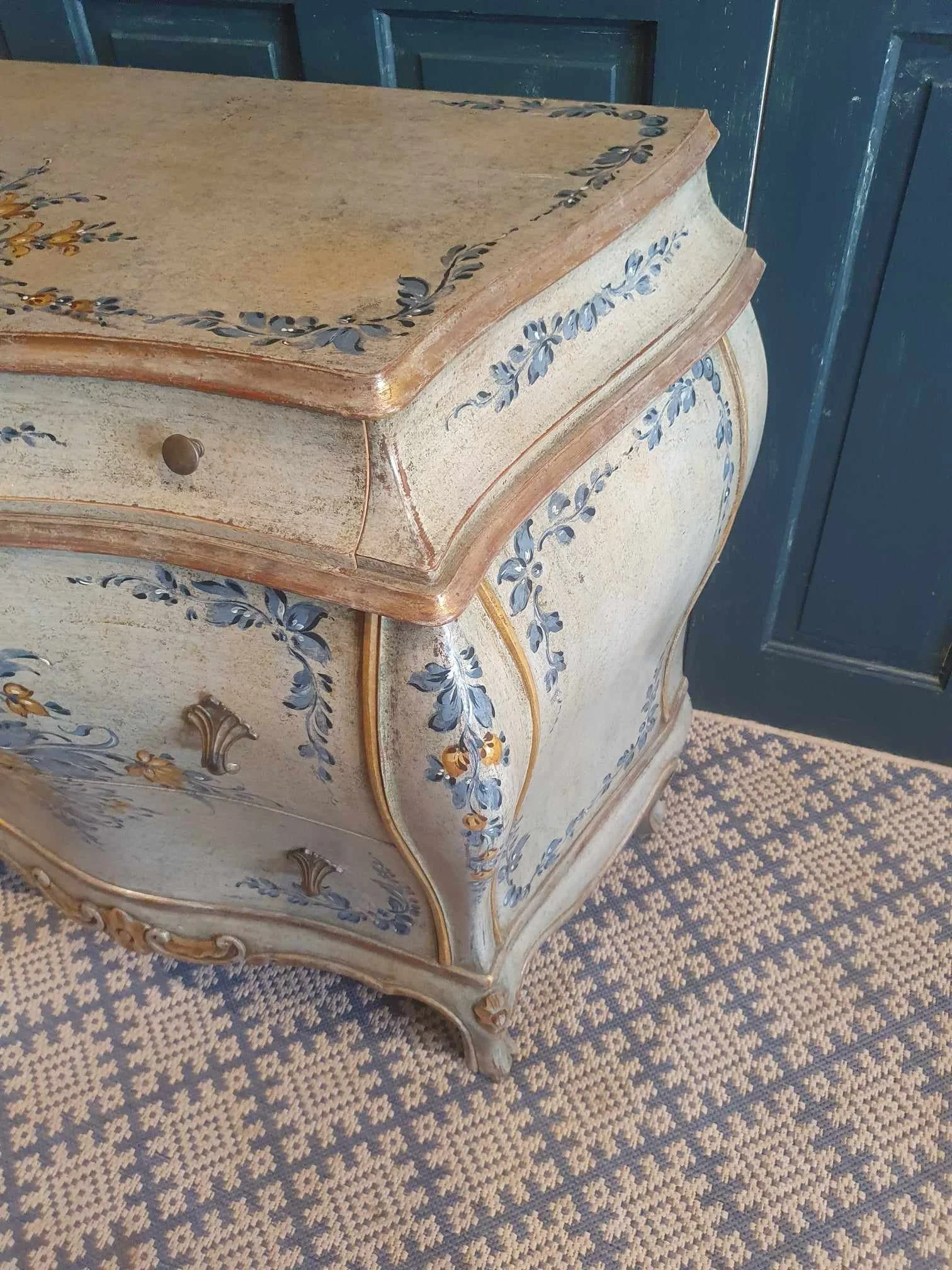 Italian bombe commode and mirror 9.jpg