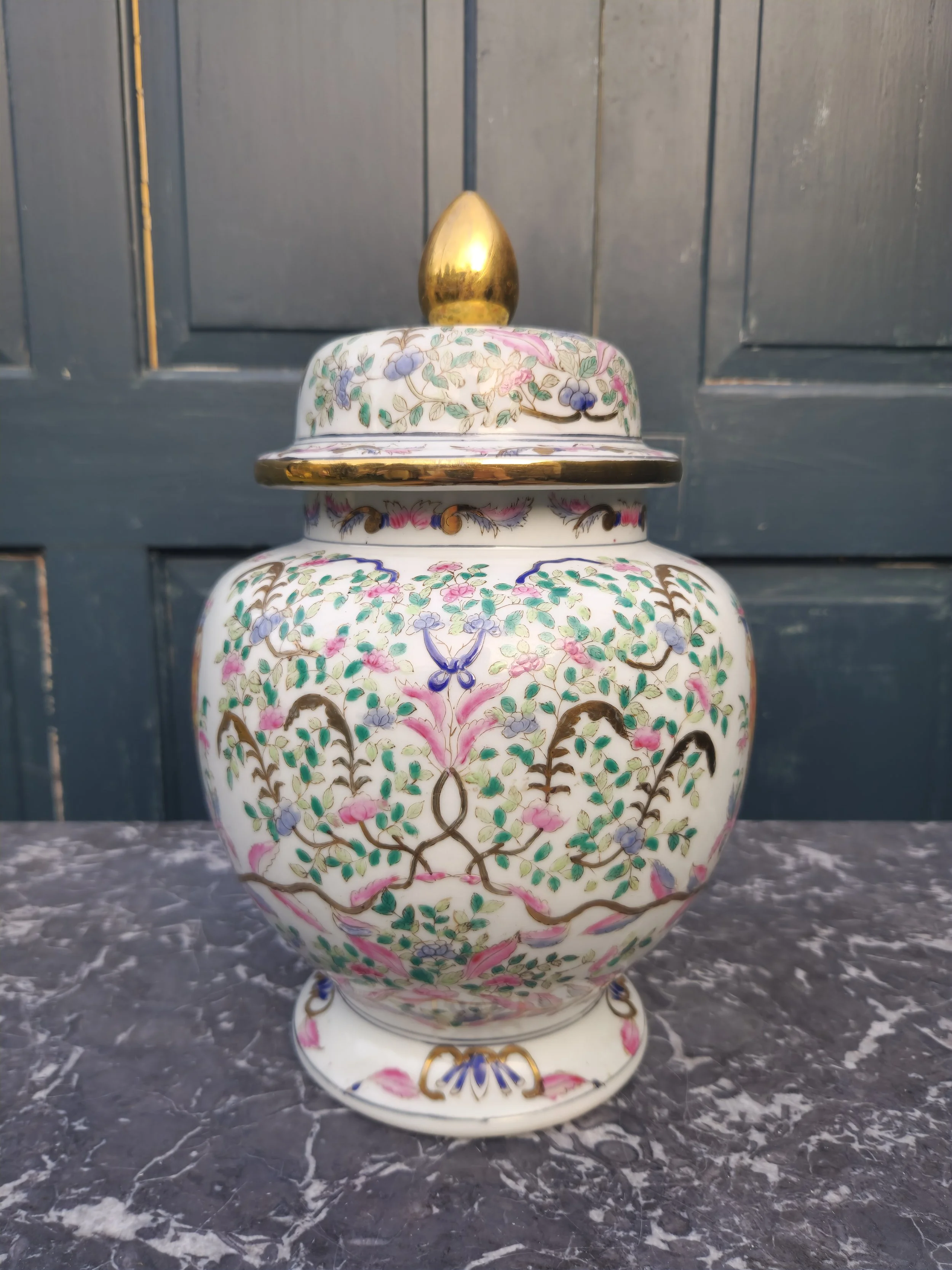Ginger jar 3.jpg