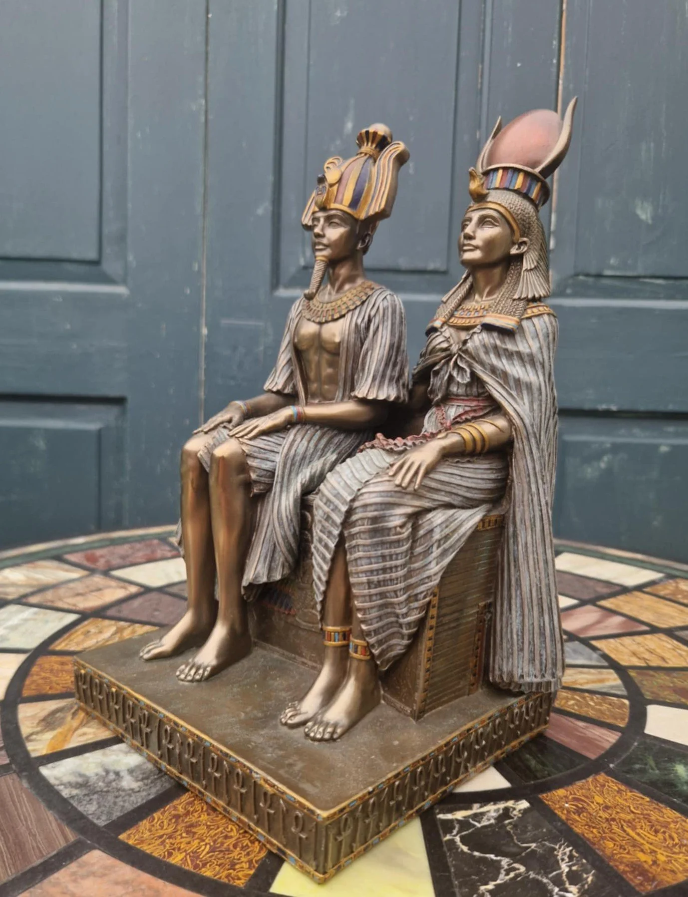 Pharaoh and Isis statue 6.jpg