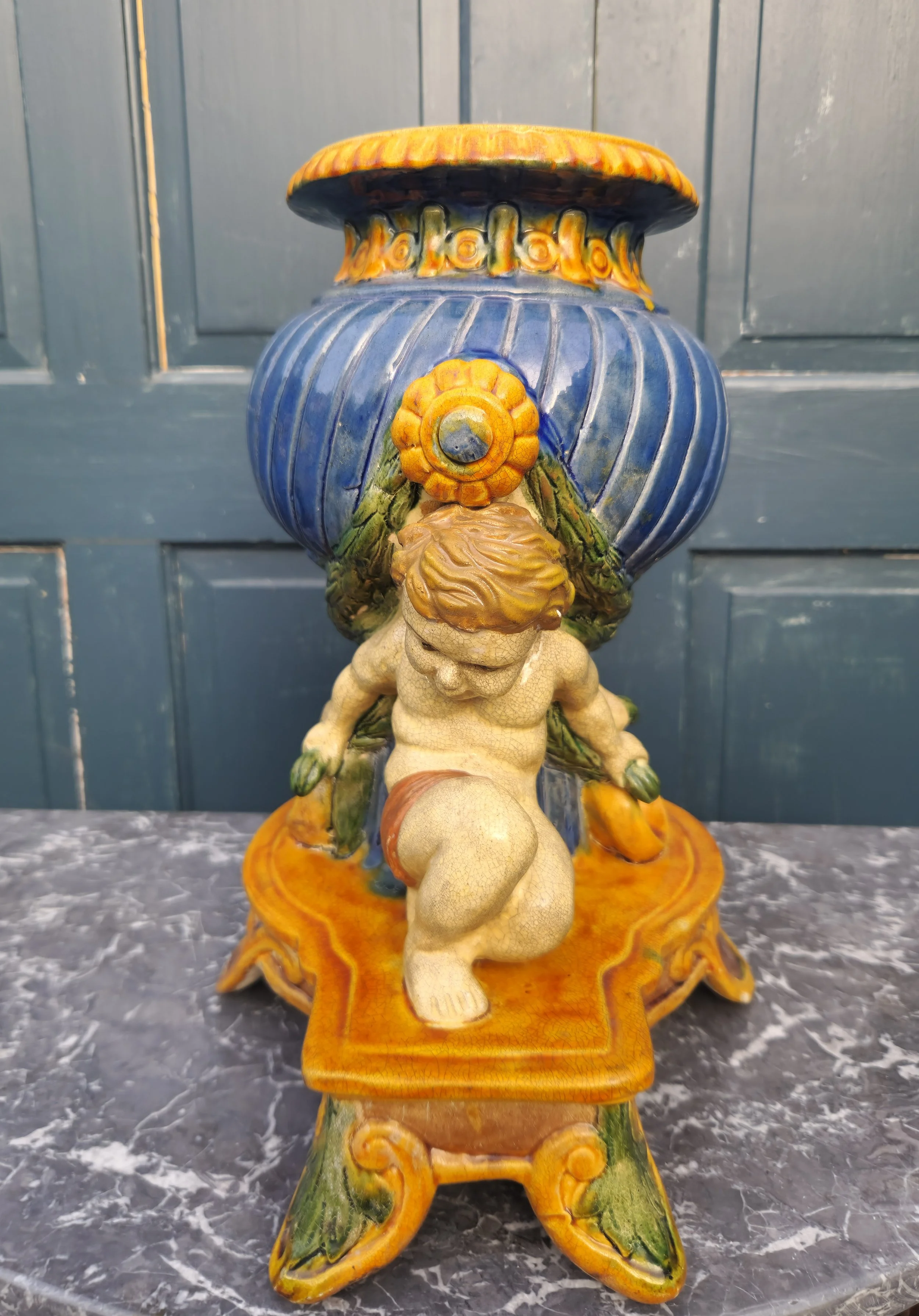 Majolica Cherrub 12.jpg