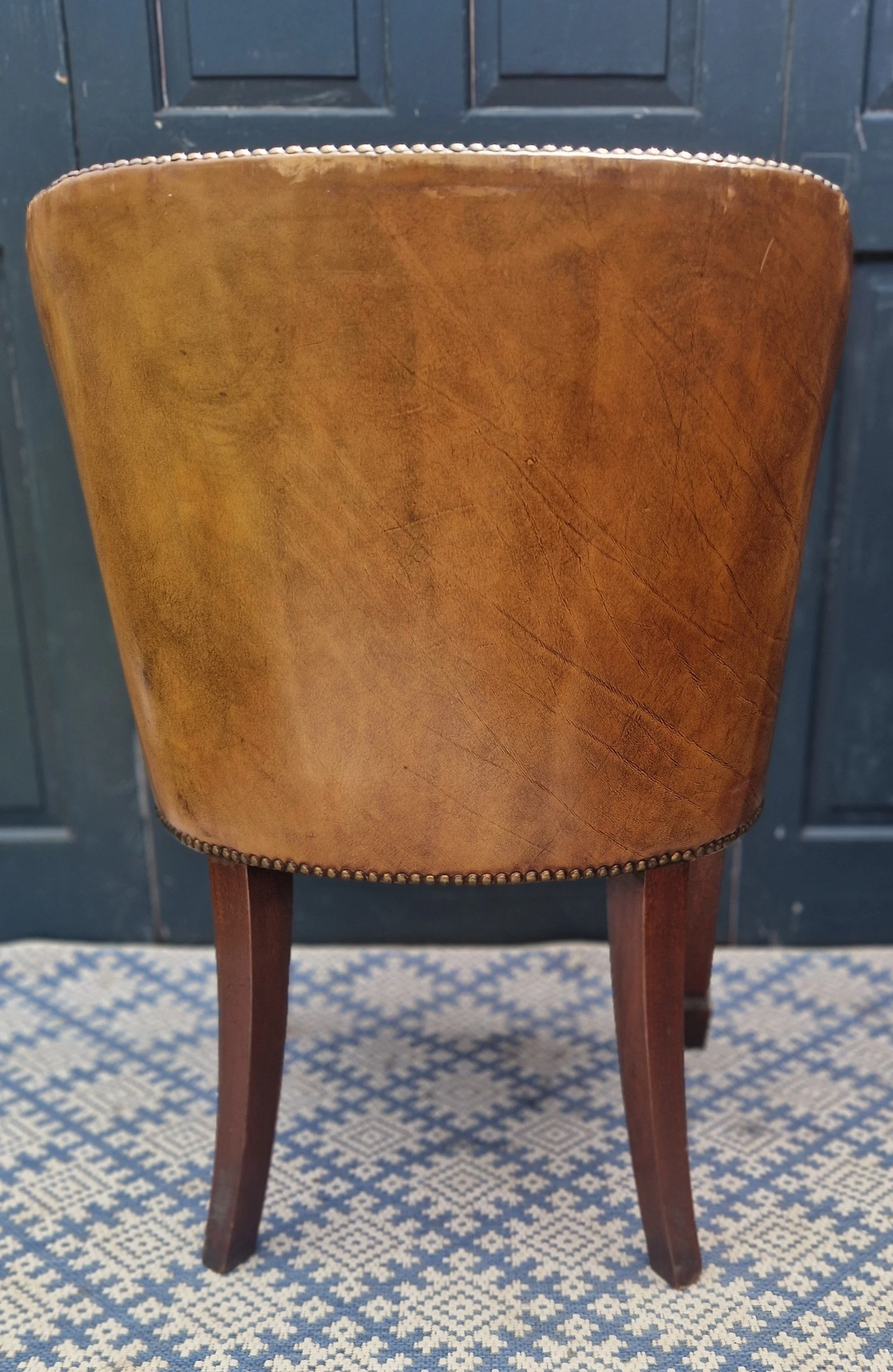 Leather tub chairs 11.jpg