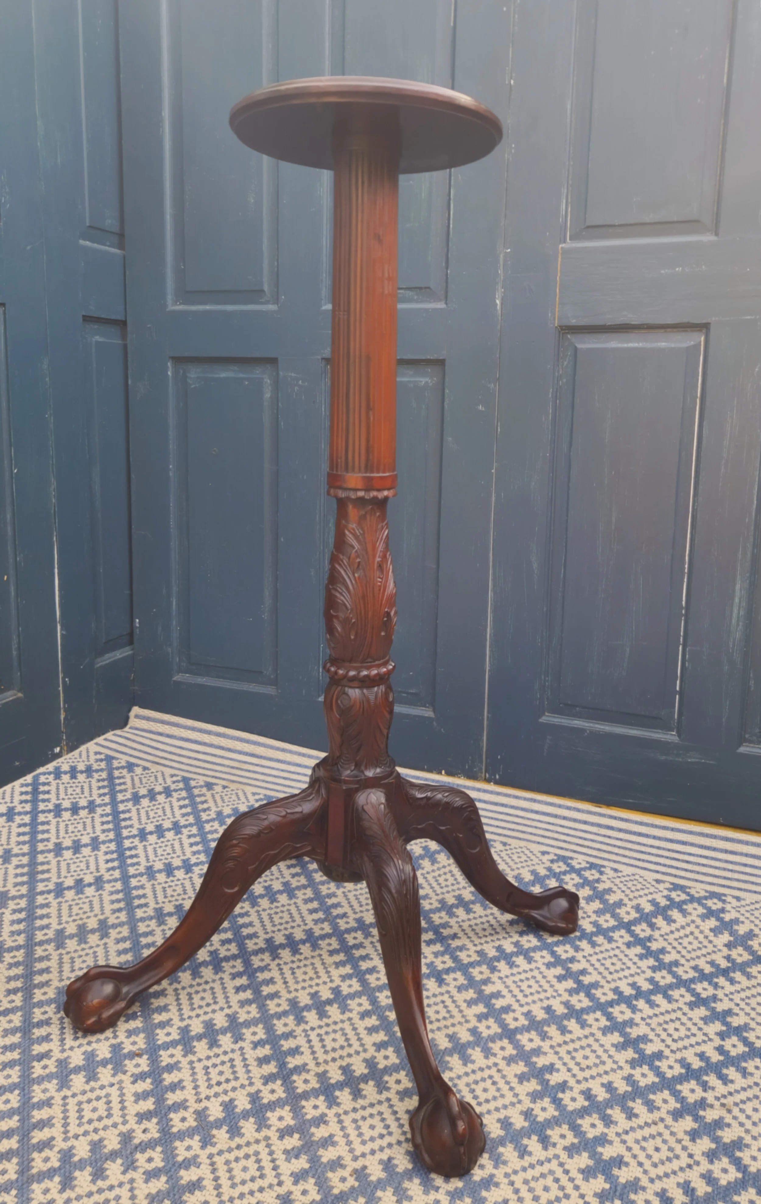 Mahogany plant stand 4.jpg