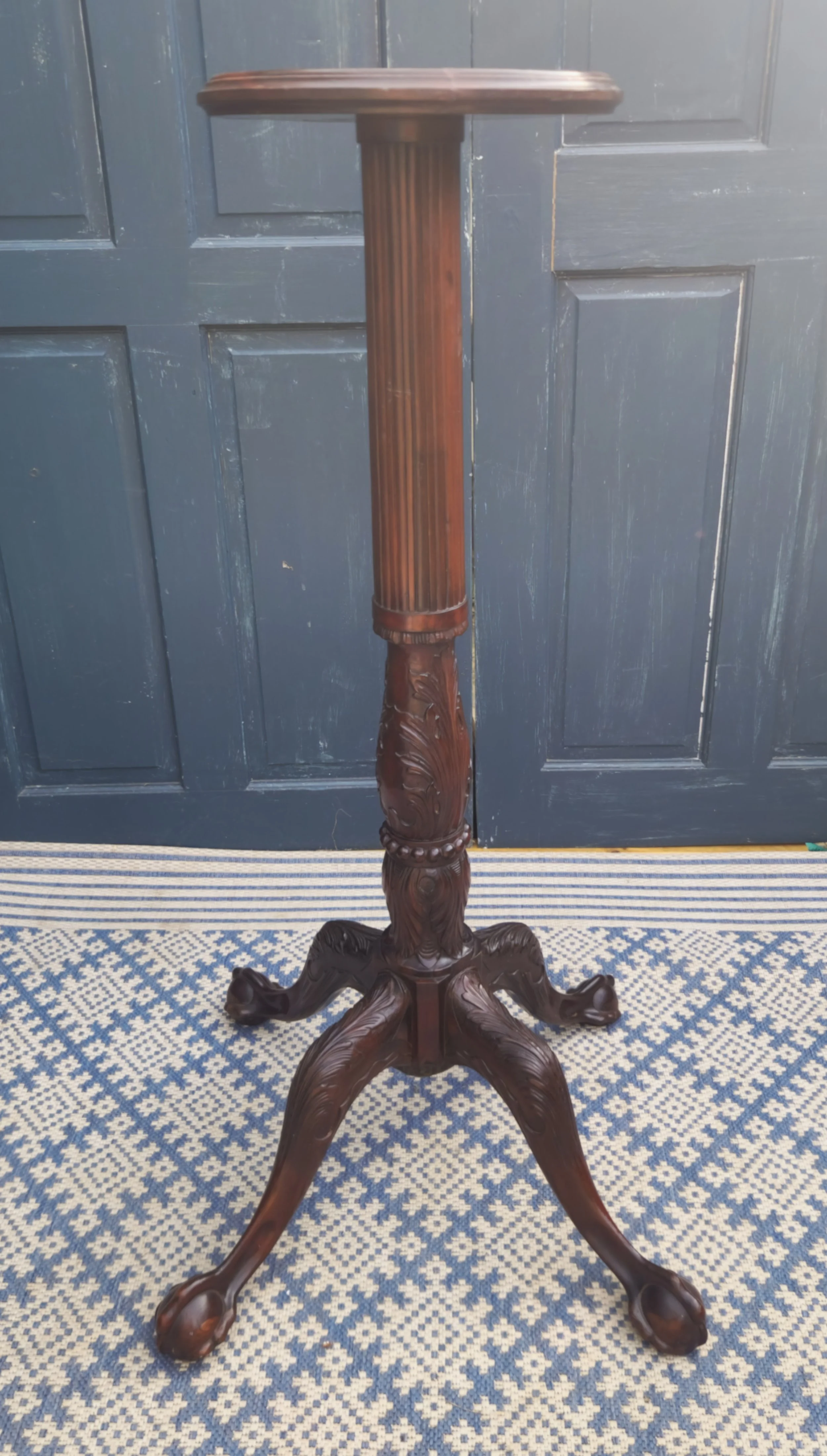 Mahogany plant stand 2.jpg
