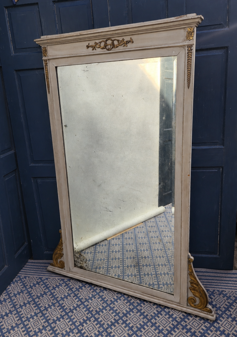 French Mirror 6.png