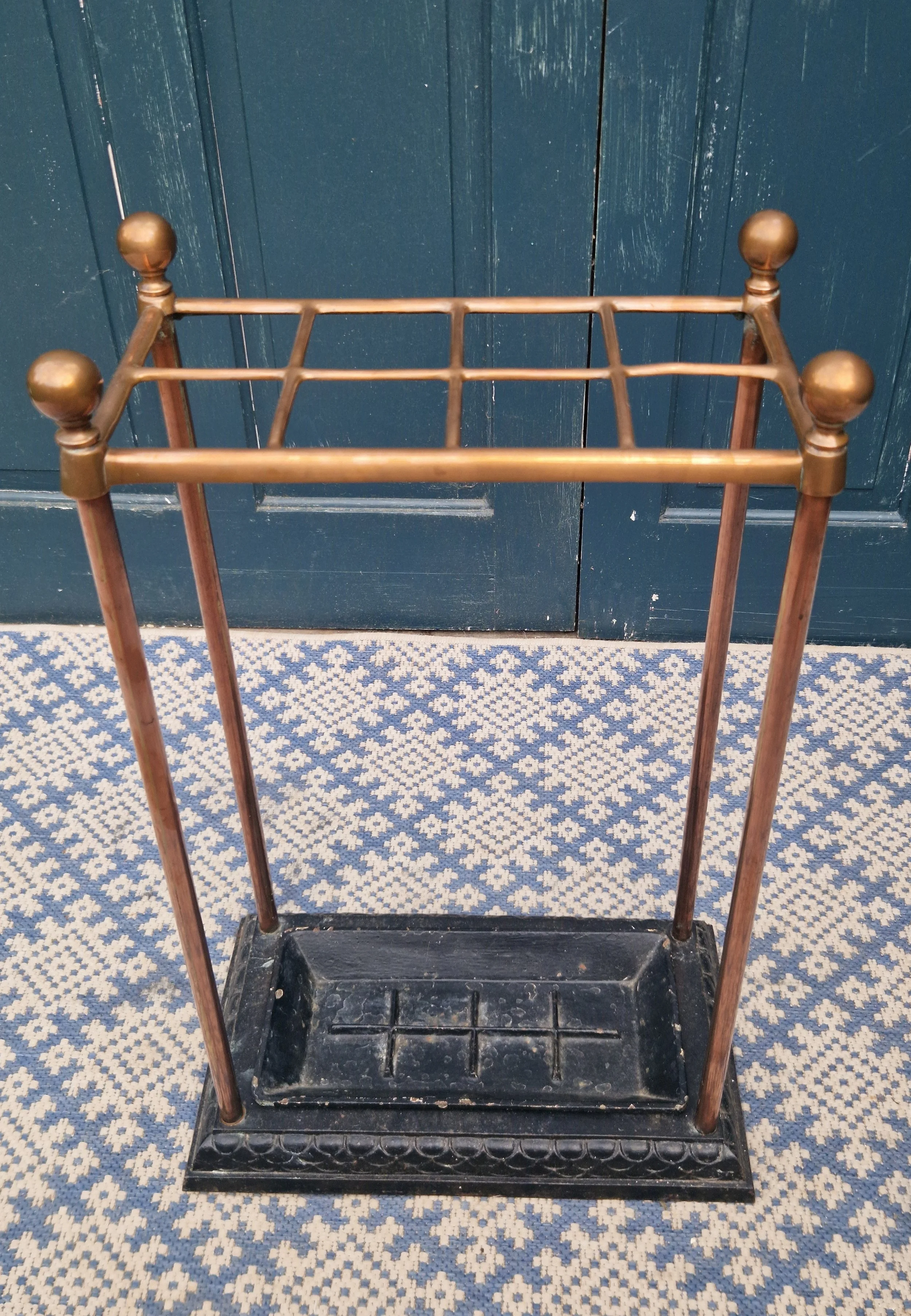 Copper umbrella stand 1.jpg