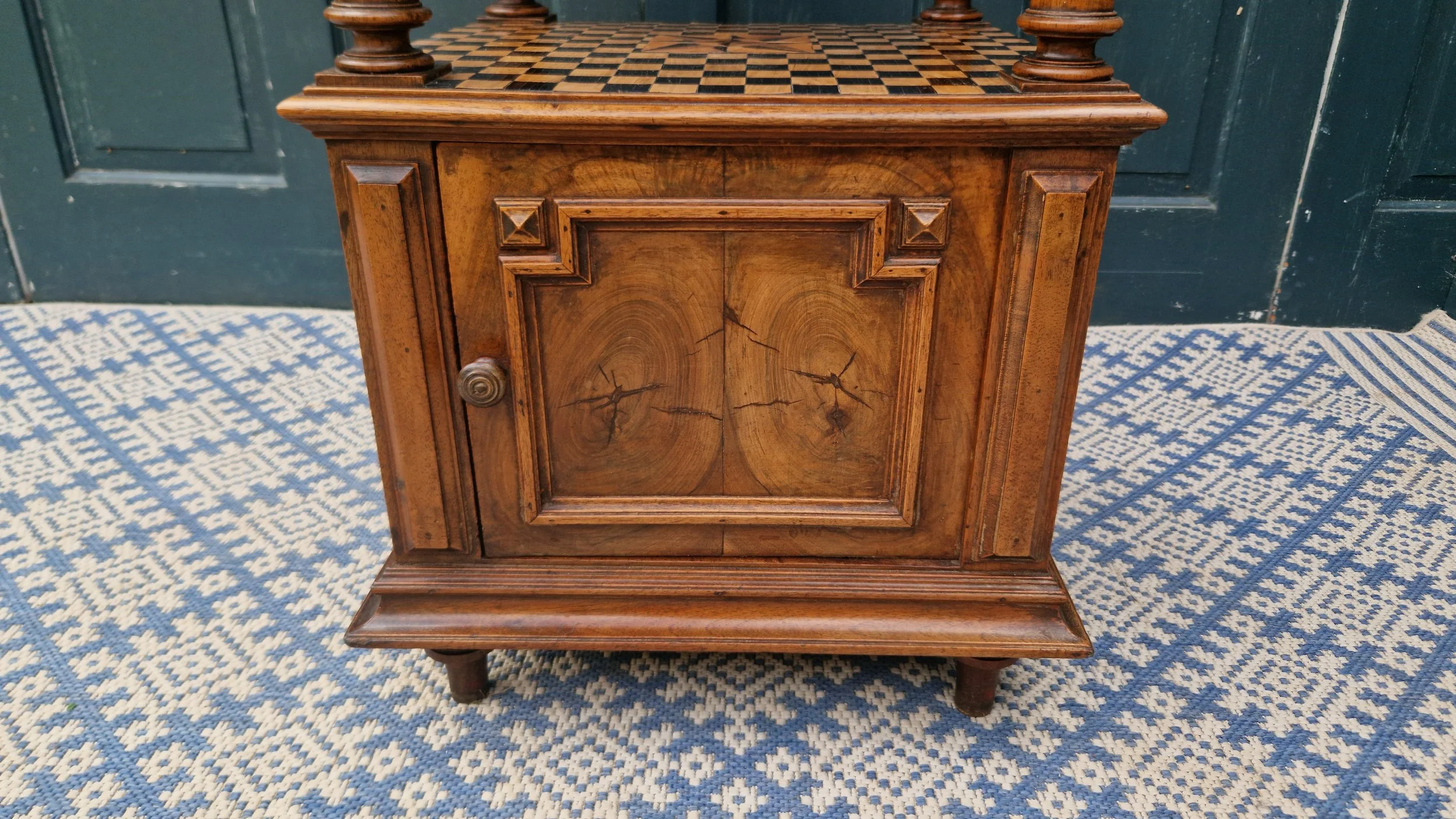 Marble top etagere 10.jpg