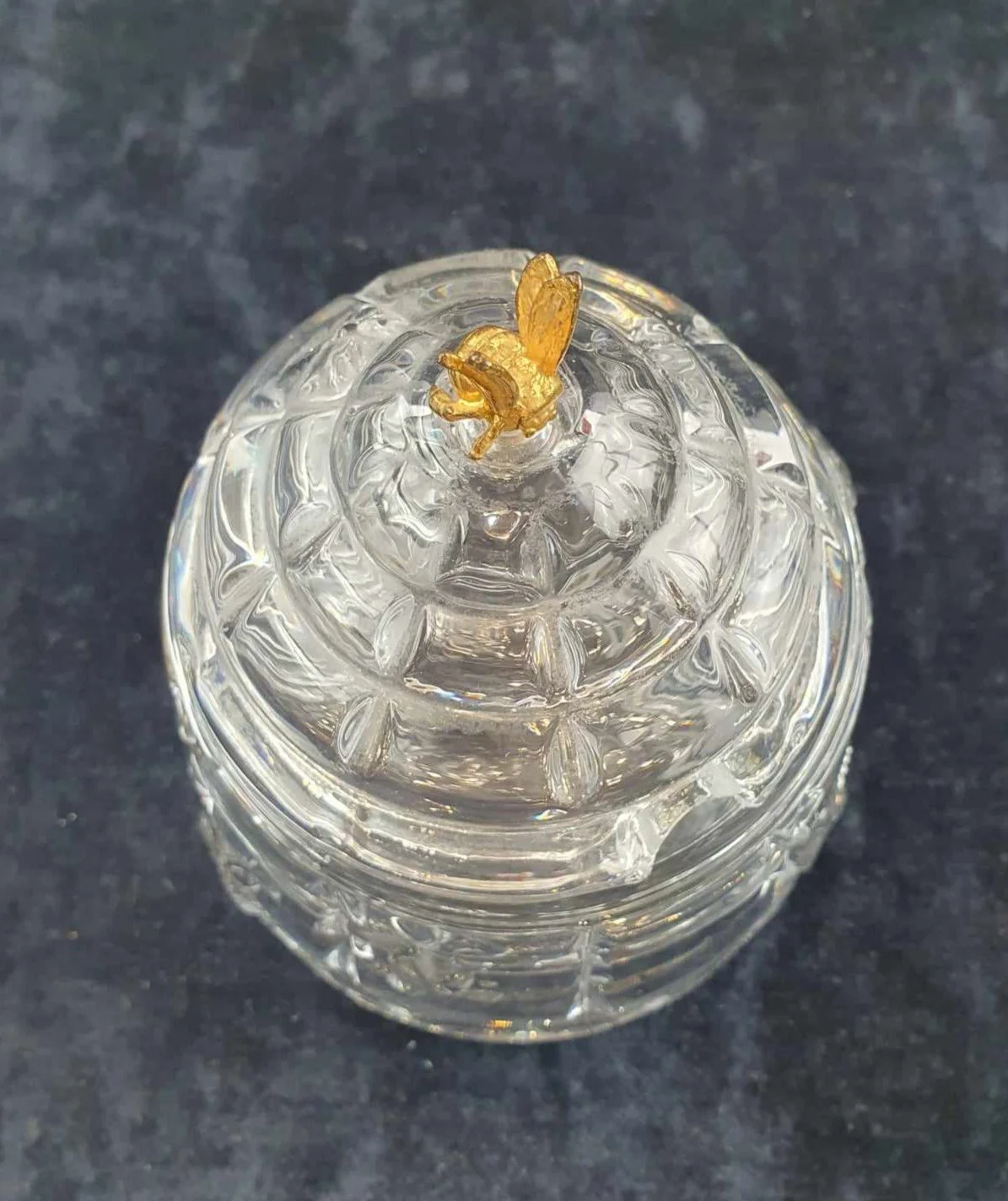 Bee hive honey pot 5.jpg