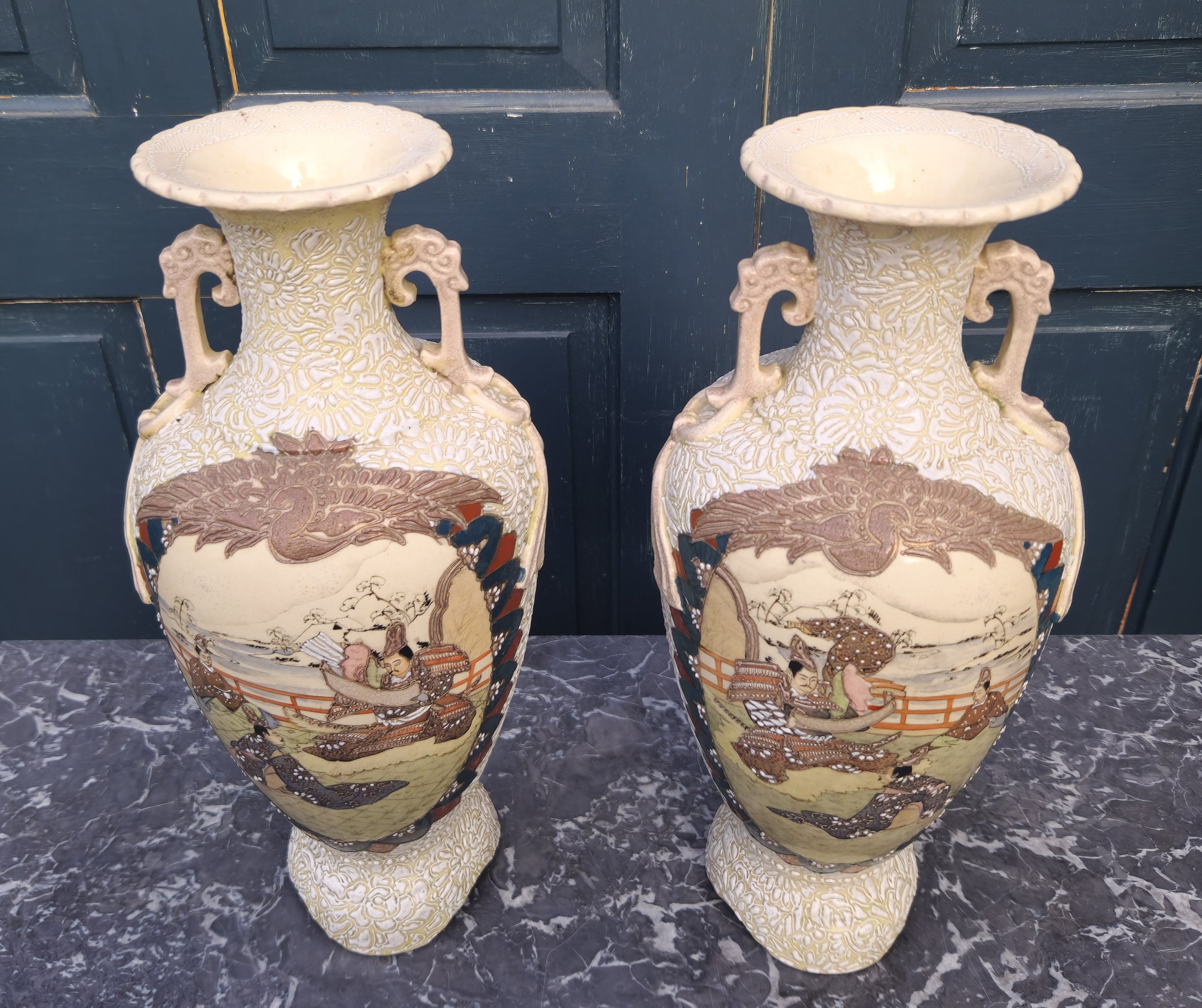Satsuma pair of vases 1.jpg