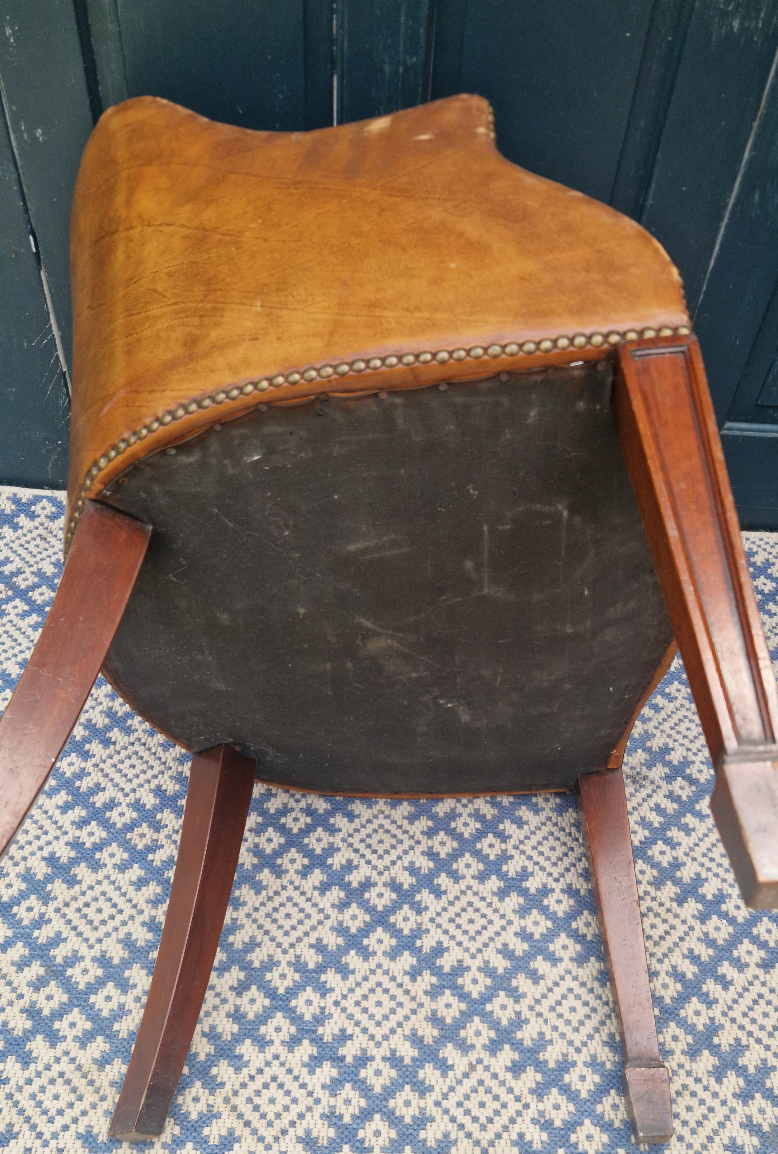 Leather tub chairs 12.jpg