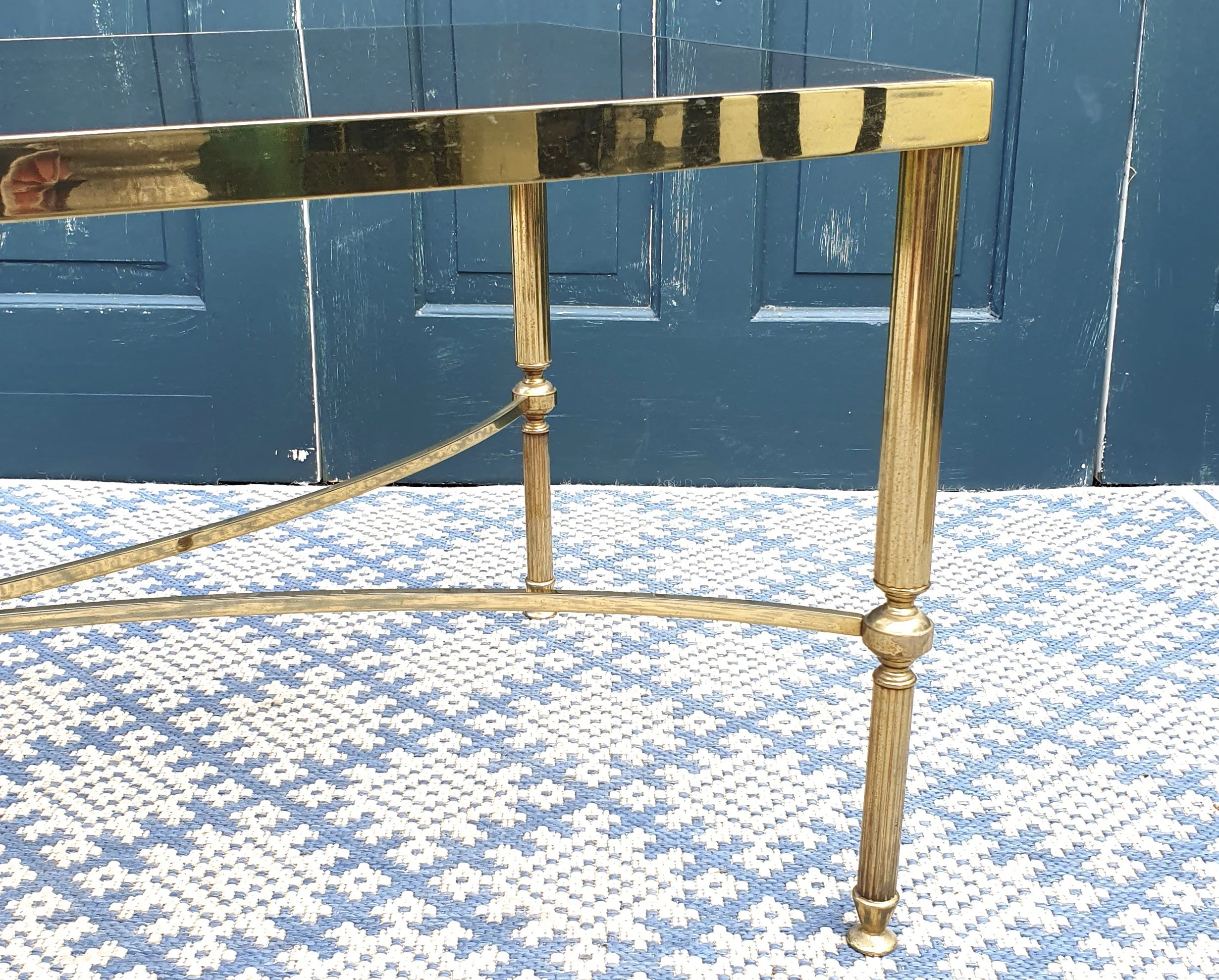 Hollywood Regency coffe table 9.jpg