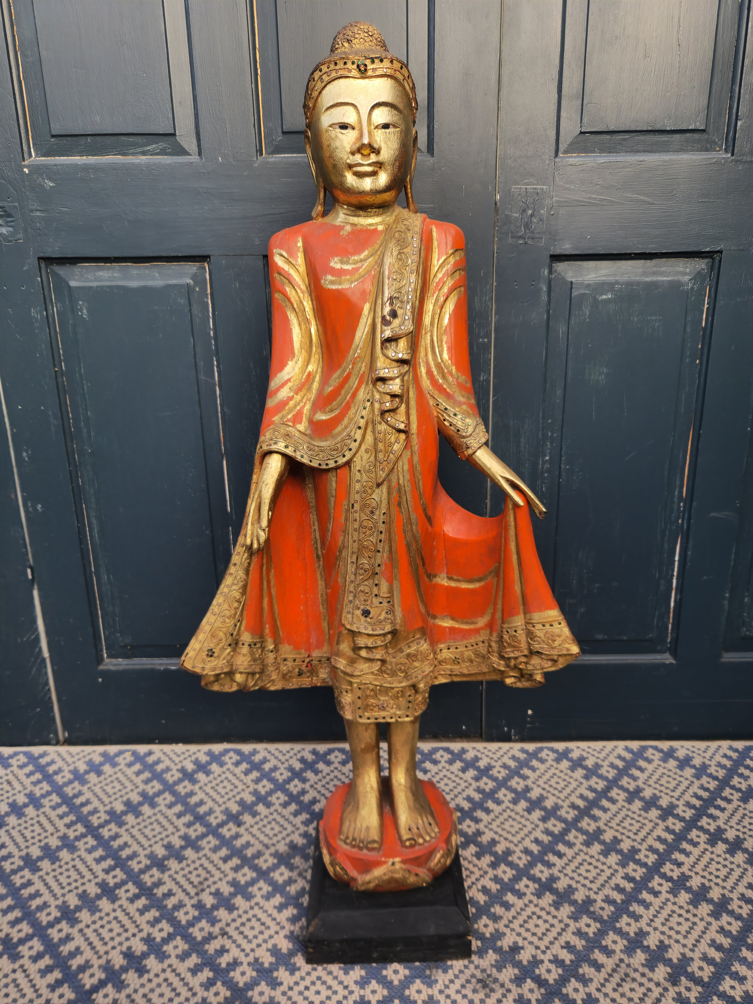 Standing Buddha 1.jpg