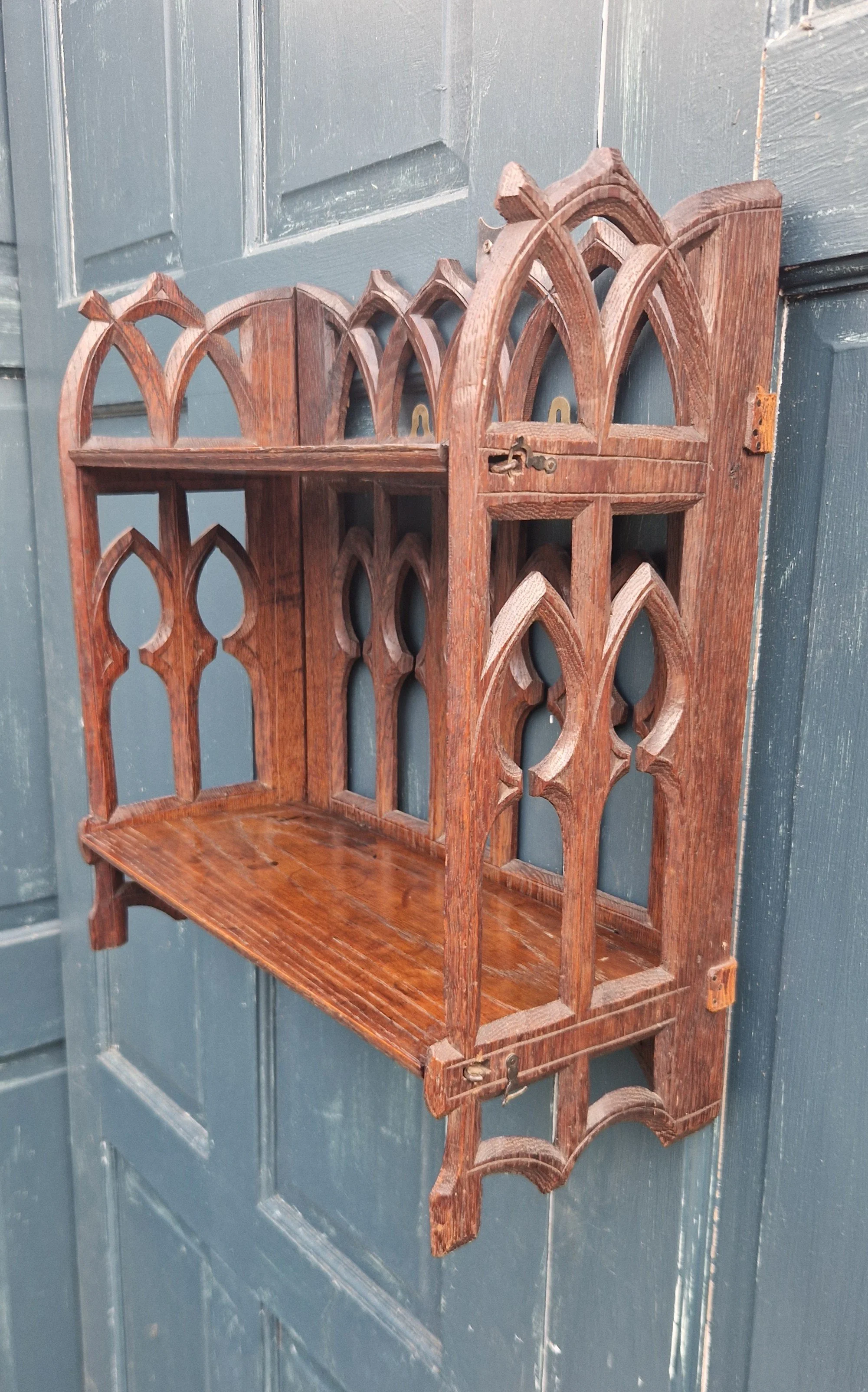 Gothic revival wall hanging shelf 6.jpg